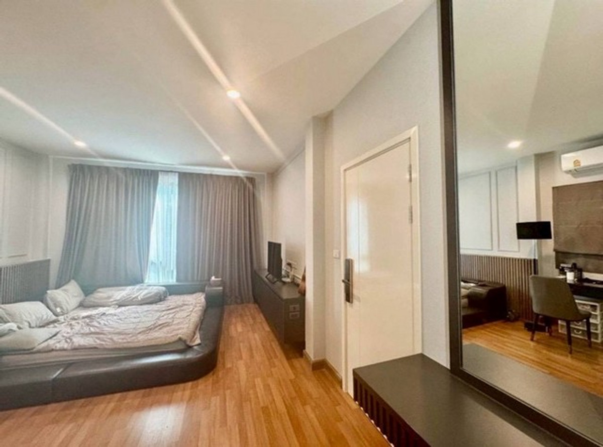 ให้เช่าบ้านบางแค เพชรเกษม : ให้เช่าบ้านแฝด 2 ชั้น พื้นที่ใช้สอย 154 ตร.ม.โครงการ นินญา ติด ถนนกัลปพฤกษ์ บ้านตกแต่ง Built-in ทั้งหลัง