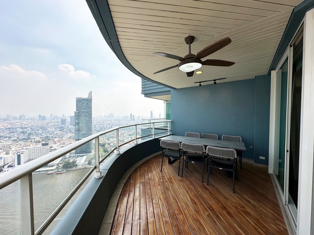 ขายคอนโดวงเวียนใหญ่ เจริญนคร : คอนโด 4 ห้องนอน วิวแม่น่ำ ที่ Watermark Chaophraya River , Contact 062-496-6454