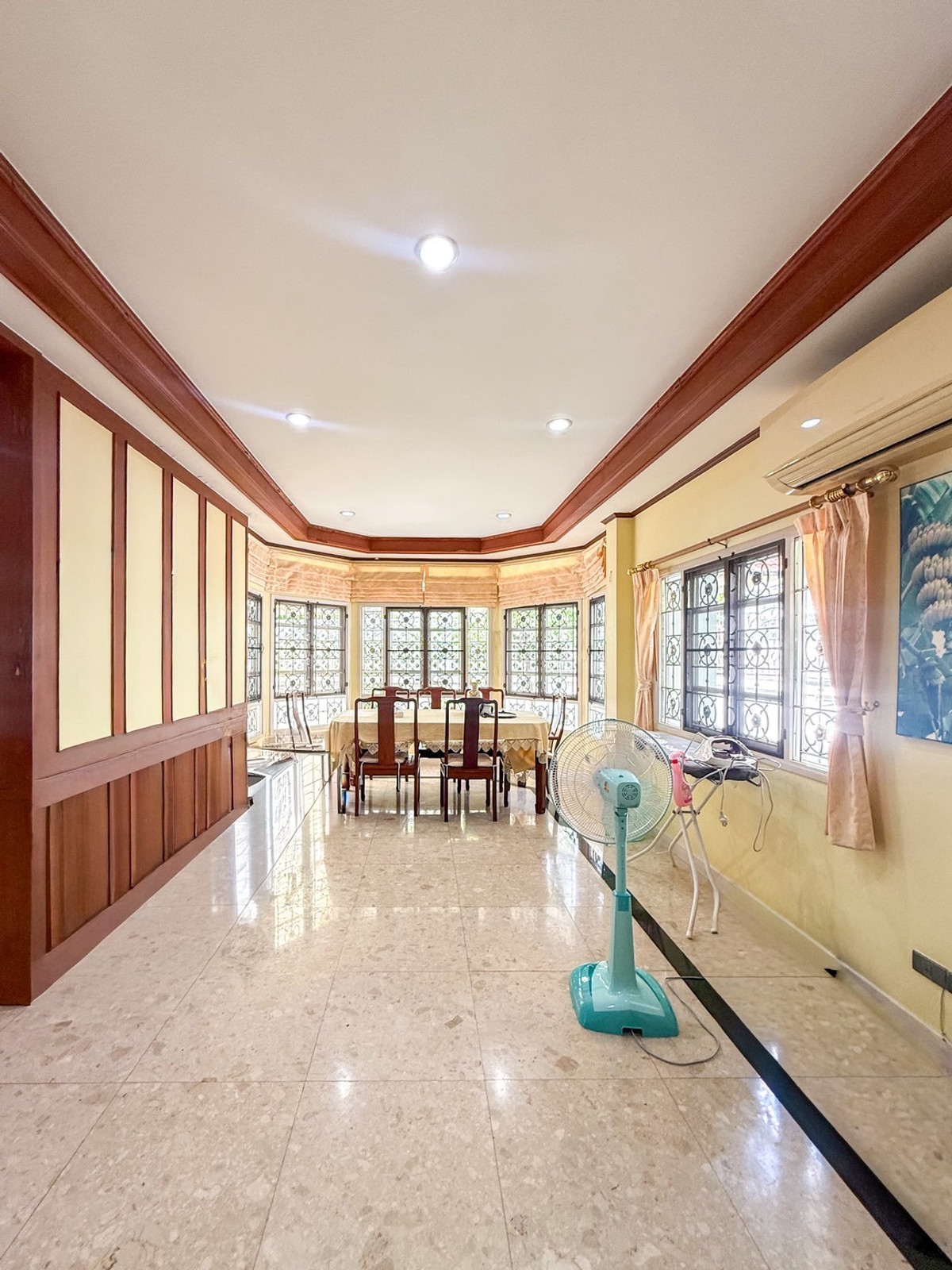 ขายบ้านมีนบุรี-ร่มเกล้า : พาร์คเวย์ ชาเล่ต์ รามคำแหง / 3 ห้องนอน (ขาย), Parkway Chalet / 3 Bedrooms (FOR SALE) AA587