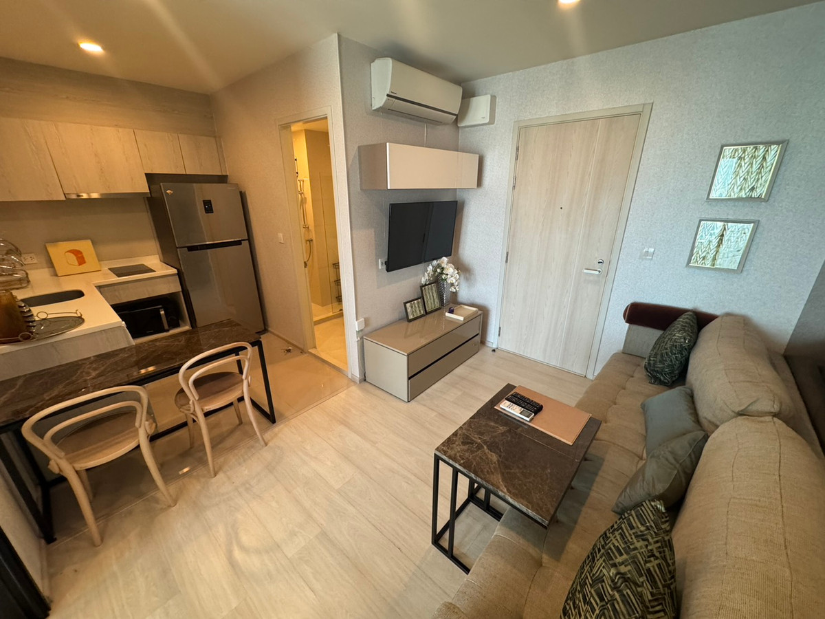 ให้เช่าคอนโดพระราม 9 เพชรบุรีตัดใหม่ RCA : Hot deal good price life asok (price can nego)