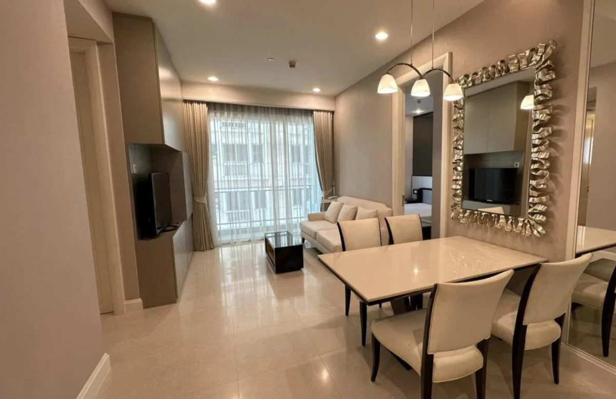 ให้เช่าคอนโดวิทยุ ชิดลม หลังสวน : Q Langsuan 75 sq.m. Please add LINE ID @806qphgn o8415o5483