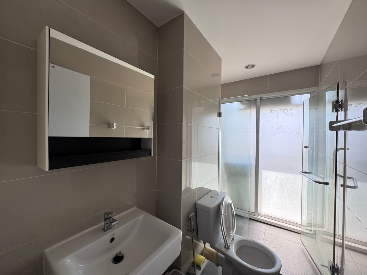 ให้เช่าคอนโดลาดพร้าว เซ็นทรัลลาดพร้าว : Sym Vipha Ladprao คอนโด ห้องสวย ว่างพร้อมให้เช่า ใกล้ออฟฟิศและตลาดและสวนจตุจักร