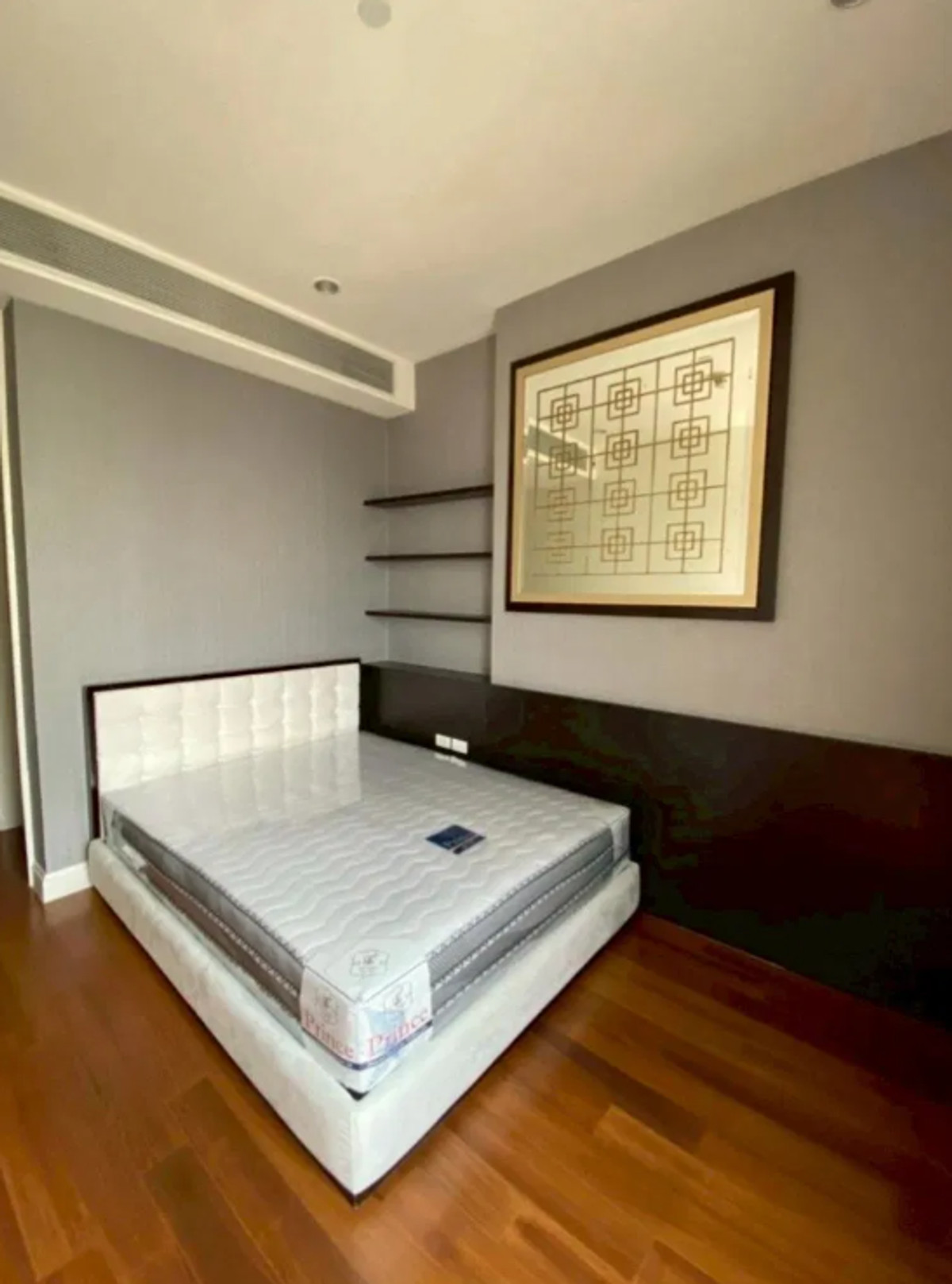 For RentCondoWitthayu, Chidlom, Langsuan, Ploenchit : Q Langsuan 160 sq.m. Please add LINE ID @806qphgn o8415o5483