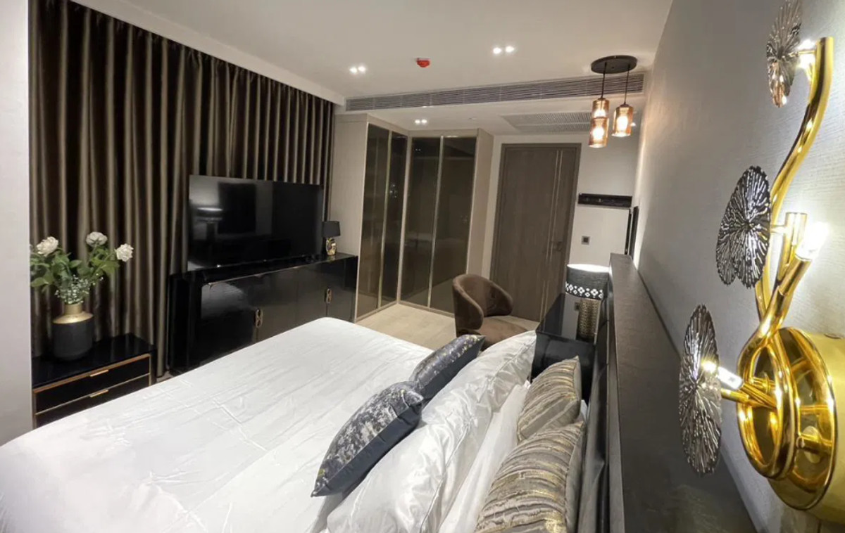 For RentCondoWitthayu, Chidlom, Langsuan, Ploenchit : Tonson One Residence 57 sq.m. Please add LINE ID @806qphgn o8415o5483