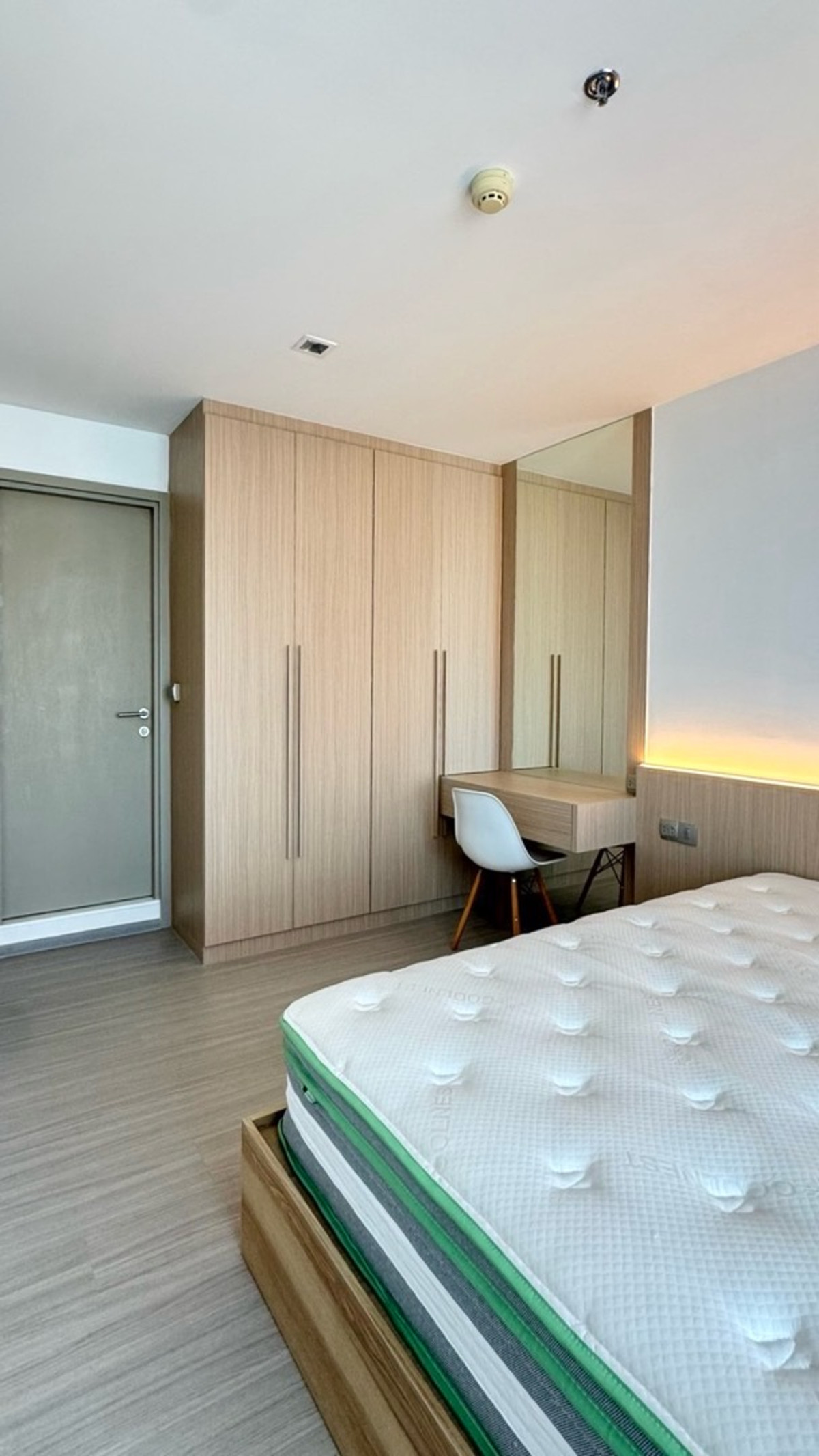 ให้เช่าคอนโดลาดพร้าว เซ็นทรัลลาดพร้าว : 🔹Life Ladprao🔹• High floor (40+) • 2 Bedrooms, 2 Bathrooms • Size 66 sq. m.