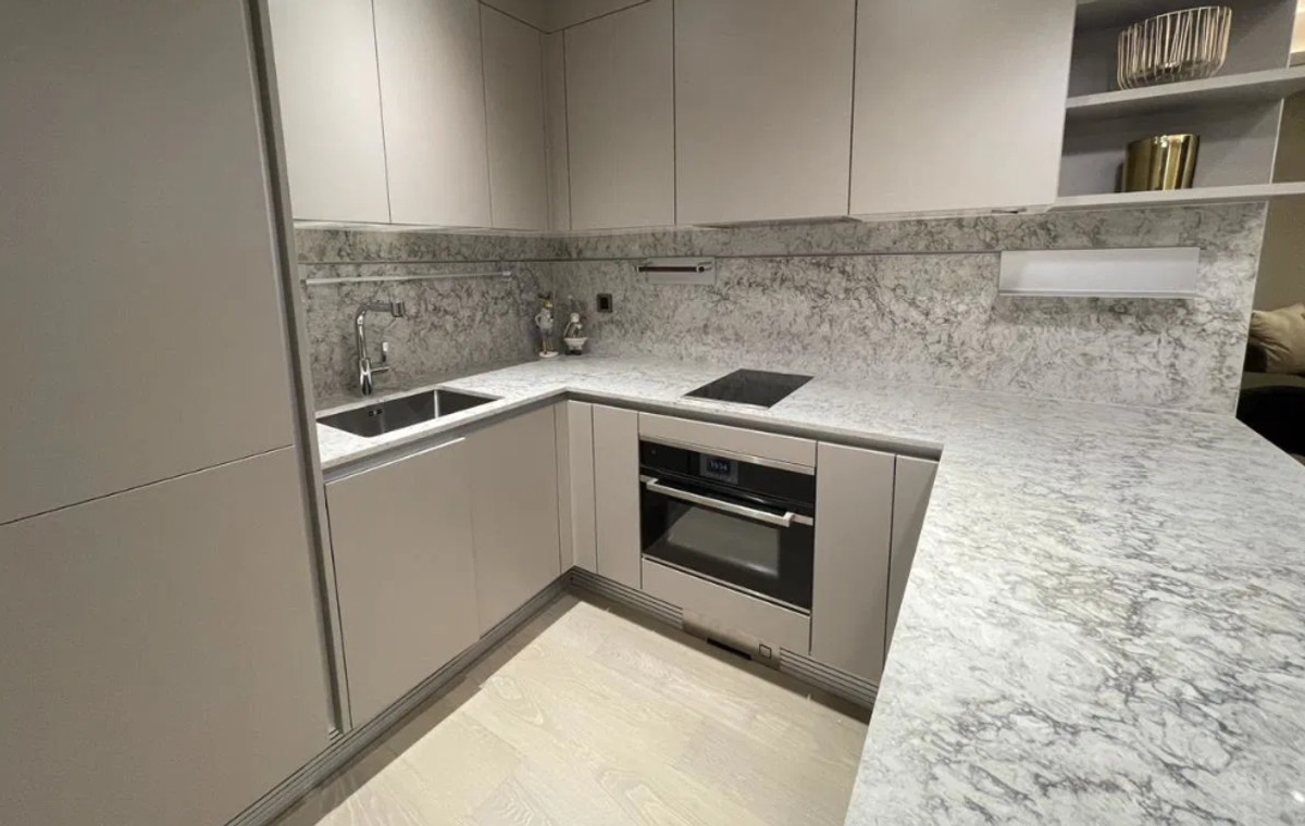 For RentCondoWitthayu, Chidlom, Langsuan, Ploenchit : Tonson One Residence 57 sq.m. Please add LINE ID @806qphgn o8415o5483