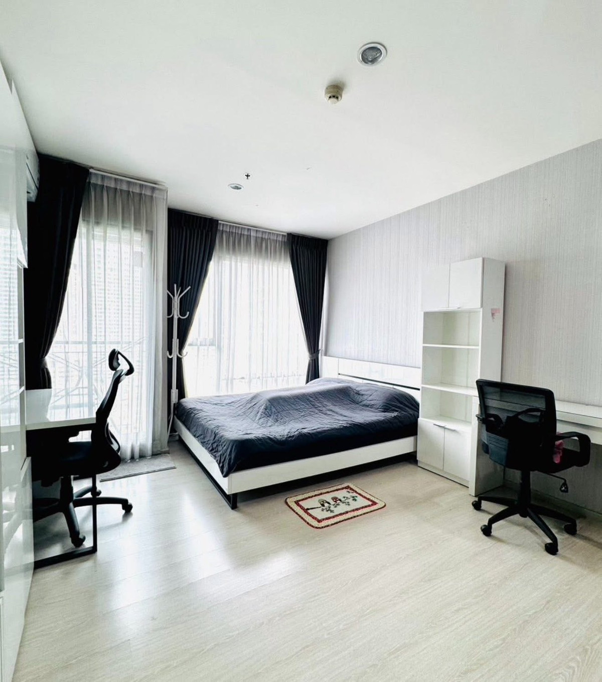 ให้เช่าคอนโดพระราม 9 เพชรบุรีตัดใหม่ RCA : 🏢 ให้เช่าคอนโด : Rhythm Asoke (ริทึ่ม อโศก)  รหัสทรัพย์  | 📌LNP-C1657 