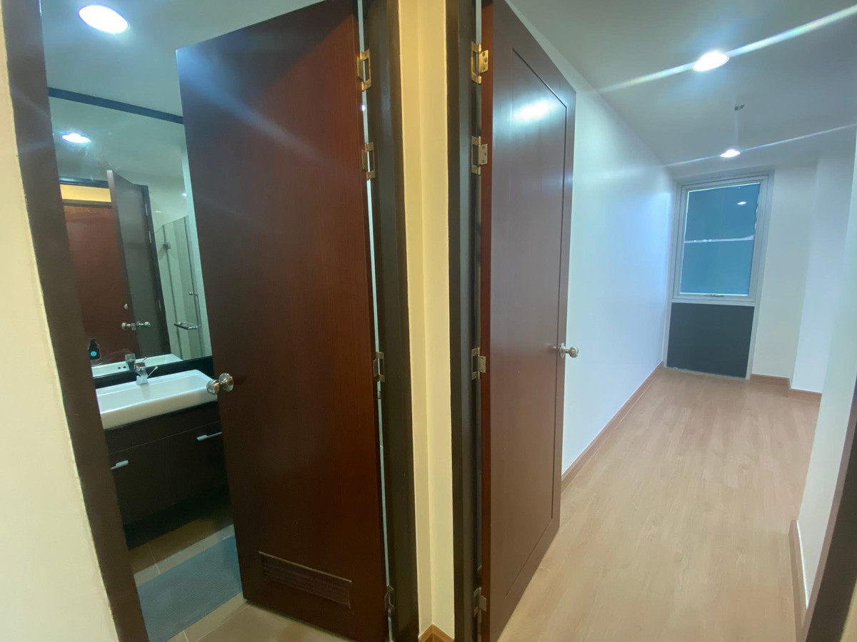 For SaleCondoLadprao, Central Ladprao : 🔥Hot Deal🔥 Abstracts phahonyothin 2 bedrooms, best price, newly renovated 2B1B 58 Sqm 5.7 Mb only, beautiful room exactly as described ⚡️If interested, contact to make an appointment to see Putter 0928895628⚡️