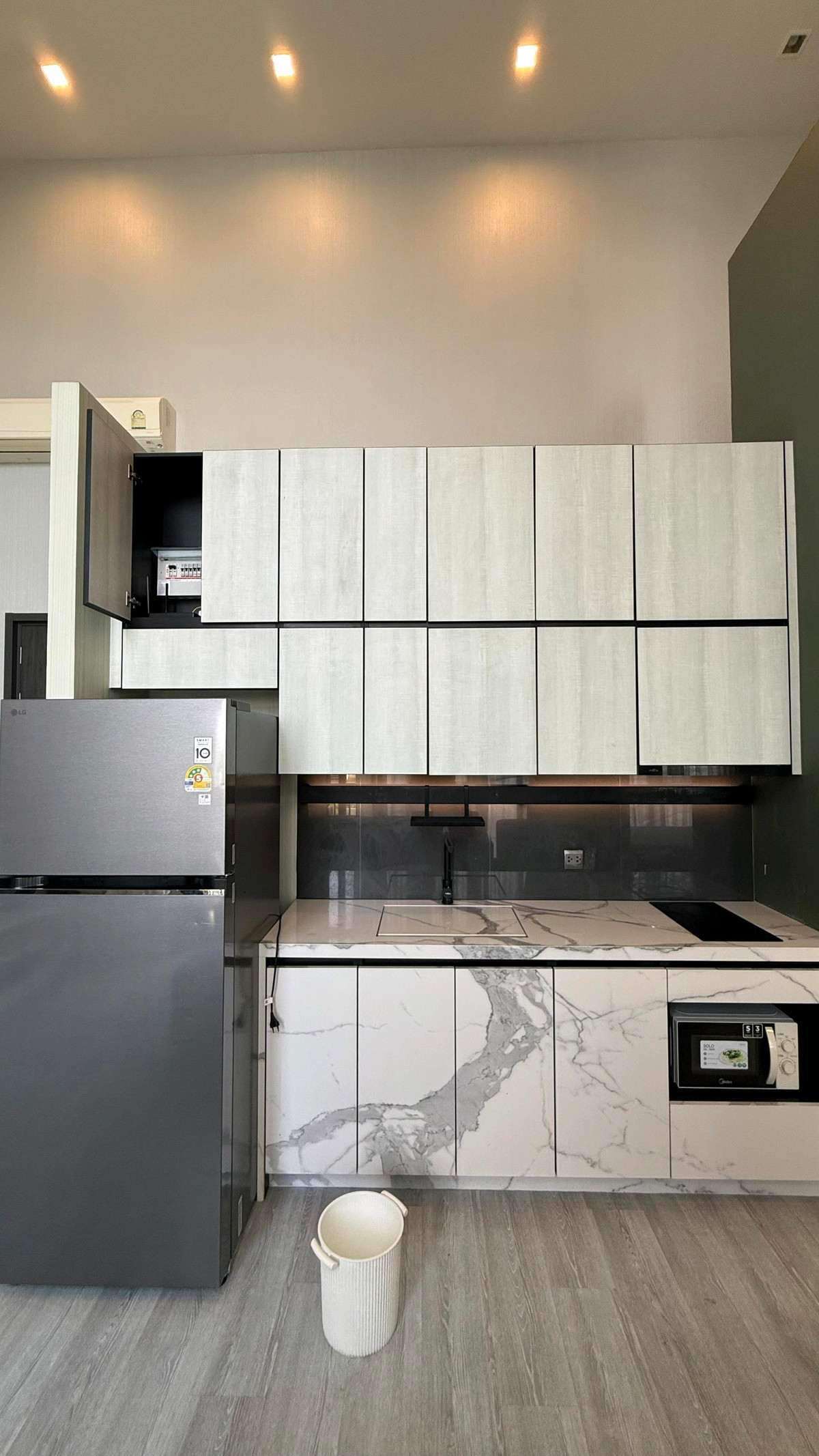 ขายคอนโดอ่อนนุช อุดมสุข : ขายลดภาระ🔥🔥คอนโดราคาพิเศษ ทำเลดี โครงการ เดอะไลน์ สุขุมวิท 101 MD-25070858