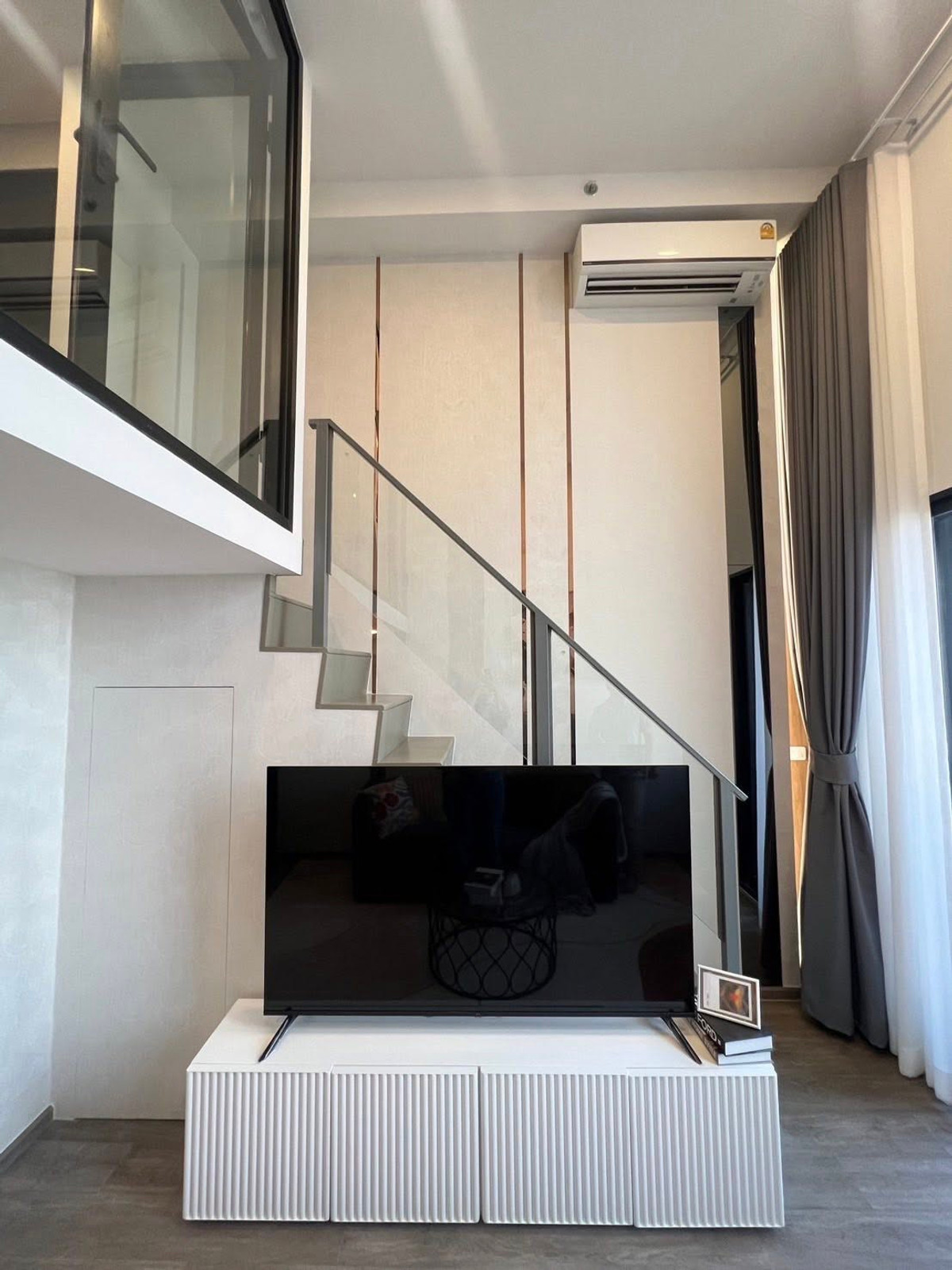 ให้เช่าคอนโดเกษตรศาสตร์ รัชโยธิน : ให้เช่า โซ ออริจิ้น เกษตร อินเตอร์เชนจ์  ตรงข้าม ม. เกษตร ติดบีทีเอส ม. เกษตร 150 ม. ใกล้ ธกส สำนักงานใหญ่**LINE ID : @751paggb / TEL: 0863649888