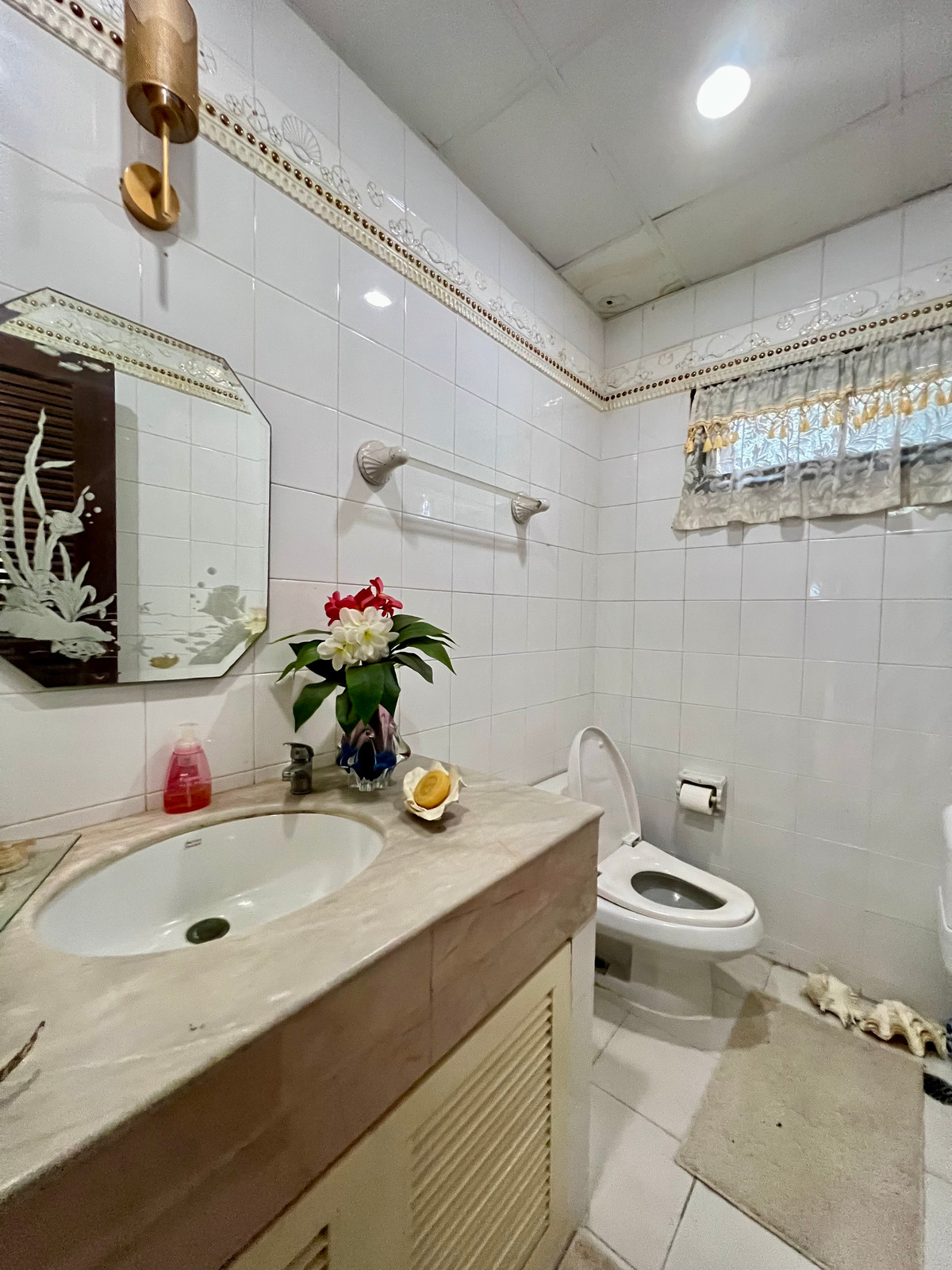 ขายบ้านลาดพร้าว เซ็นทรัลลาดพร้าว : ขายบ้านเดี่ยวหรู 3 ชั้น ใจกลางเมืองลาดพร้าว สไตล์ Classic European / Classic Luxury โถงสูง Double Volume สง่างามเหนือระดับ