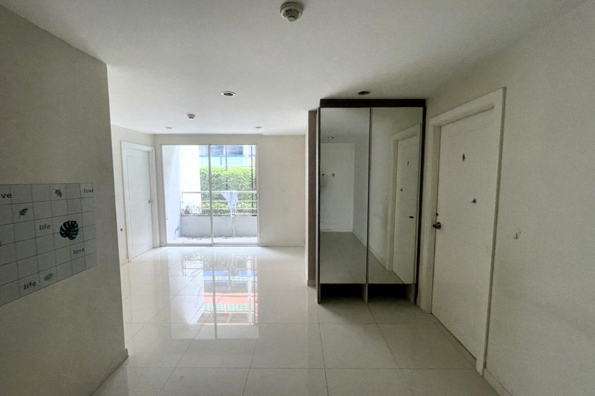 ขายคอนโดพัฒนาการ ศรีนครินทร์ : 🔥ขายด่วนทรัพย์ธนาคาร🔥ห้องชุด อิลีเม้นท์ ศรีนครินทร์ 3