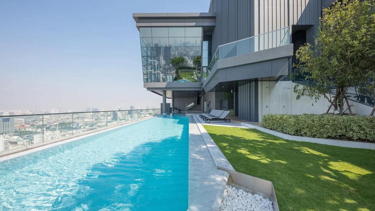 For RentCondoRatchathewi,Phayathai : 🔥For Rent Now🔥 The Room Phayathai. Beautiful unit, brand new condition, fully furnished and equipped with appliances. 2 bedrooms, 2 bathrooms. Ready to move in immediately❗