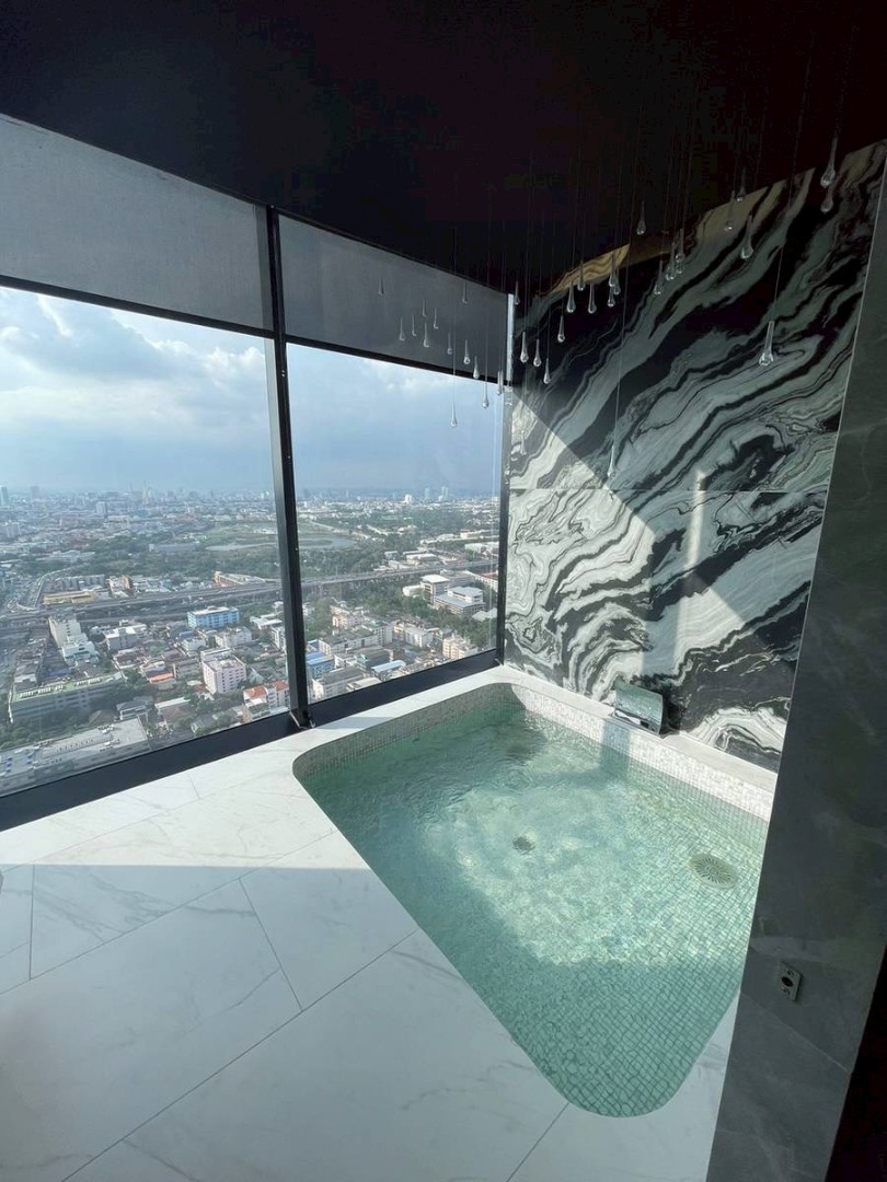 For SaleCondoRatchathewi,Phayathai : 🔥Urgent Sale🔥 Park Origin Ratchathewi, near BTS Ratchathewi station and adjacent to the MRT Orange Line Ratchathewi station. 