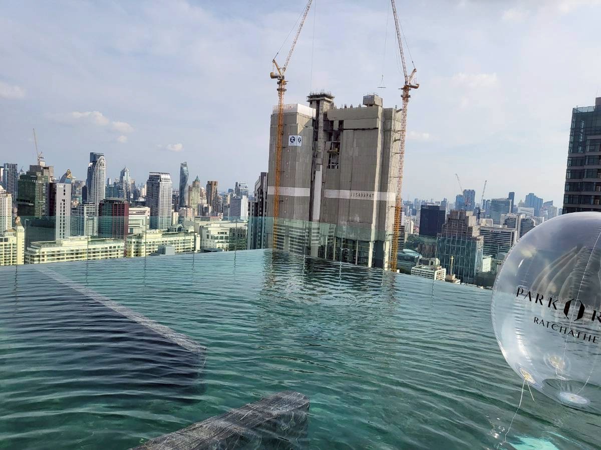 For SaleCondoRatchathewi,Phayathai : 🔥Urgent Sale🔥 Park Origin Ratchathewi, near BTS Ratchathewi station and adjacent to the MRT Orange Line Ratchathewi station. 