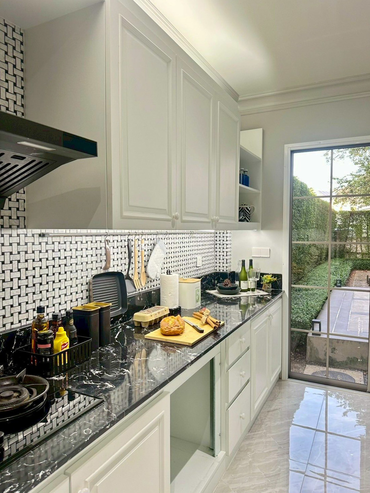 บ้านลาดกระบัง สุวรรณภูมิ : Perfect Masterpiece กรุงเทพกรีฑา–ศรีนครินทร์ คฤหาสน์หรูพร้อมเข้าอยู่ ใกล้โรงเรียนนานาชาติ Please call: 062-496-6454