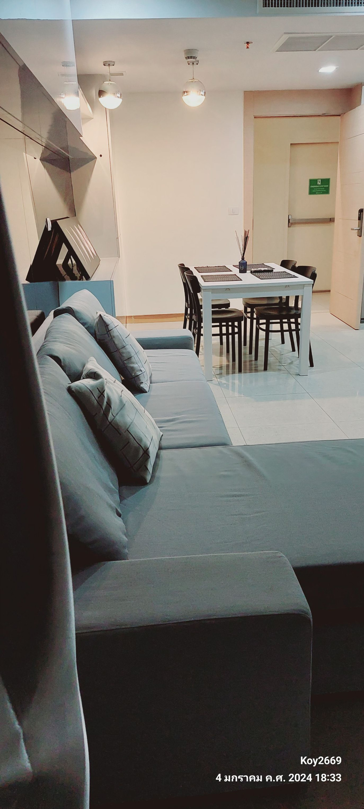 ให้เช่าคอนโดพัทยา บางแสน ชลบุรี สัตหีบ : For rent condo the palm wongamat beach front Pattaya 1 Bed hight floor (S03-1645) 