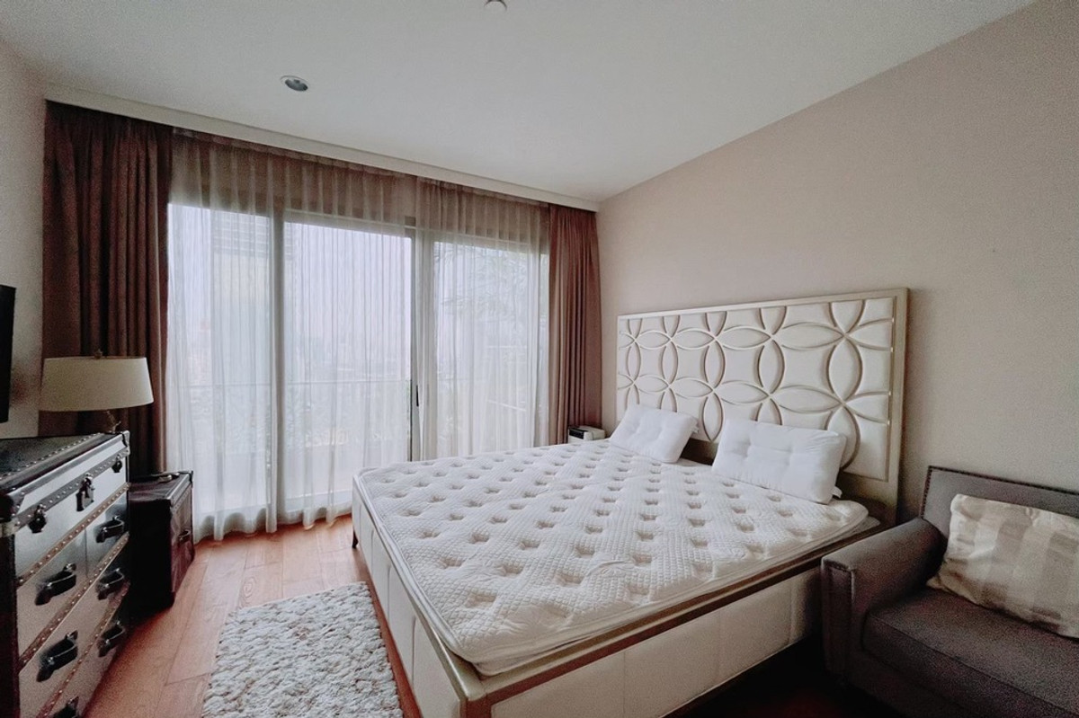 คอนโดวิทยุ ชิดลม หลังสวน : 🔥 สำหรับขาย - เช่า !! คอนโด ระดับ SUPER LUXURY, ชั้นสูง 25++, ห้องทิศตะวันออก!! 🔥 Code C20221203144..........185 Rajadamri, 1 ห้องนอน, 1 ห้องน้ำ, แต่งครบ, พร้อมเข้าอยู่, ราคาพิเศษ!!📣📣