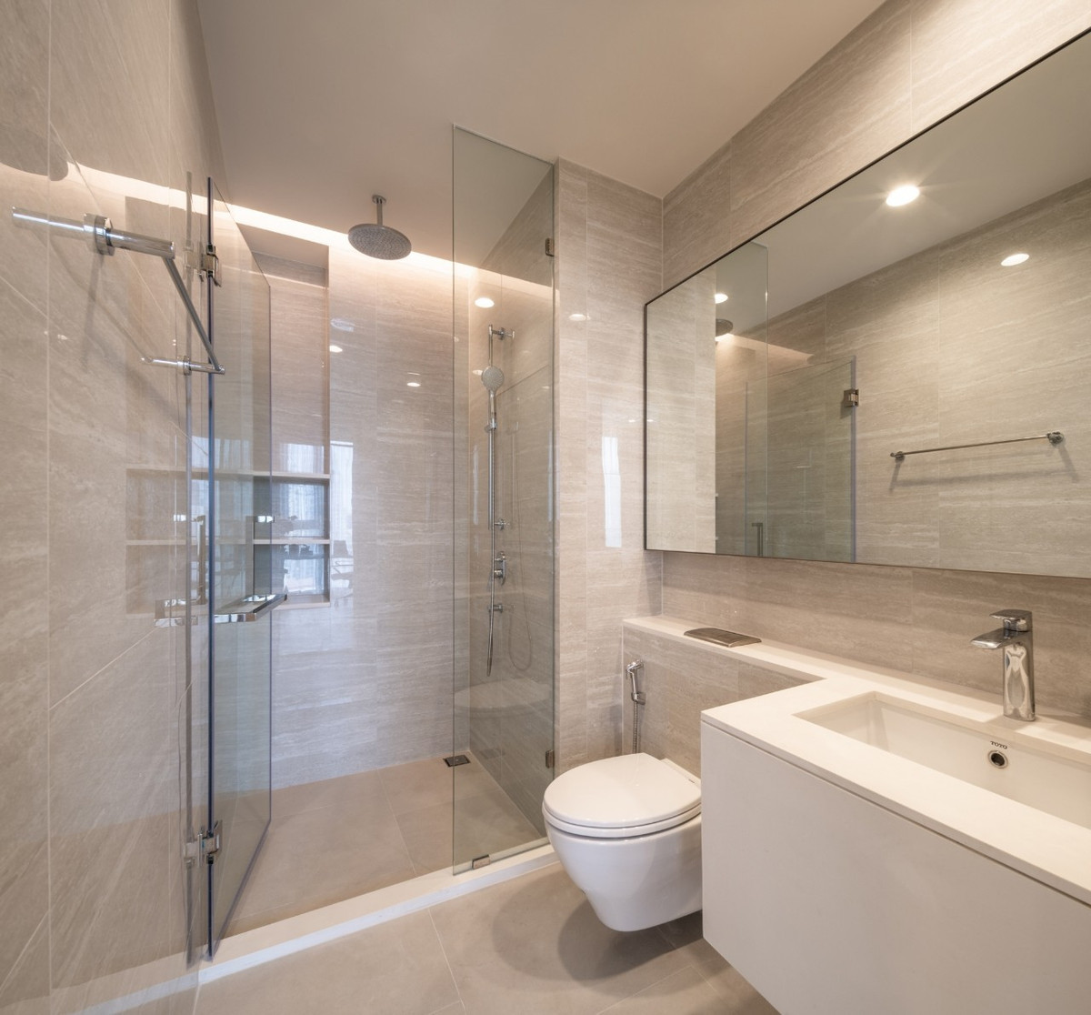 For SaleCondoSathorn, Narathiwat : 🔥Special promotion!! Buy directly to the project 🔥Anil Sathorn 12 (2 bedrooms, 2 bathrooms, 64 sq m.) only 17.99 MB!! Tel.0922635410 (Earth)