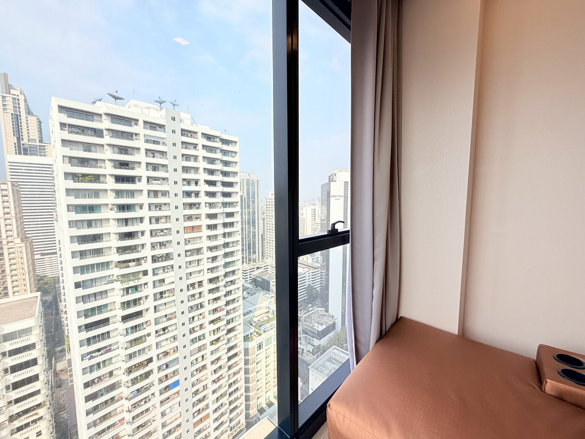 ให้เช่าคอนโดสุขุมวิท อโศก ทองหล่อ : 🌟 ASHTON ASOKE - ห้องกว้างแต่งครบ เรียบหรู ติดรถไฟฟ้าMRTเเละใกล้BTS 