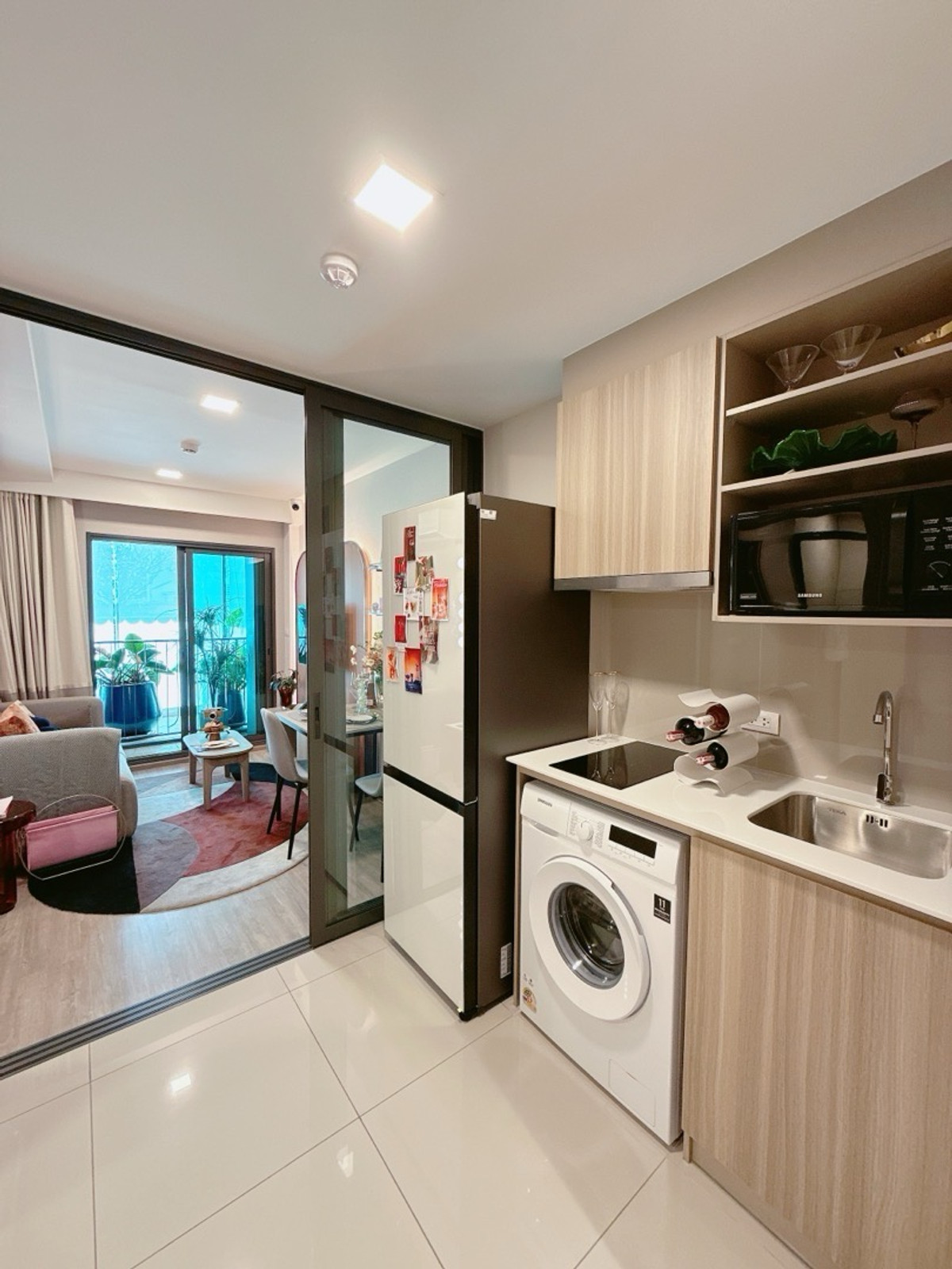 ขายคอนโดรัชดา ห้วยขวาง : 𝐓𝐇𝐄 𝐁𝐀𝐒𝐄 รัชดา 𝟏𝟗 ซื้อตรงโครงการ ห้องใหม่ มือ 𝟏 รอบ 𝐕𝐕𝐈𝐏 ถูกที่สุด ผ่อนสบายๆ 