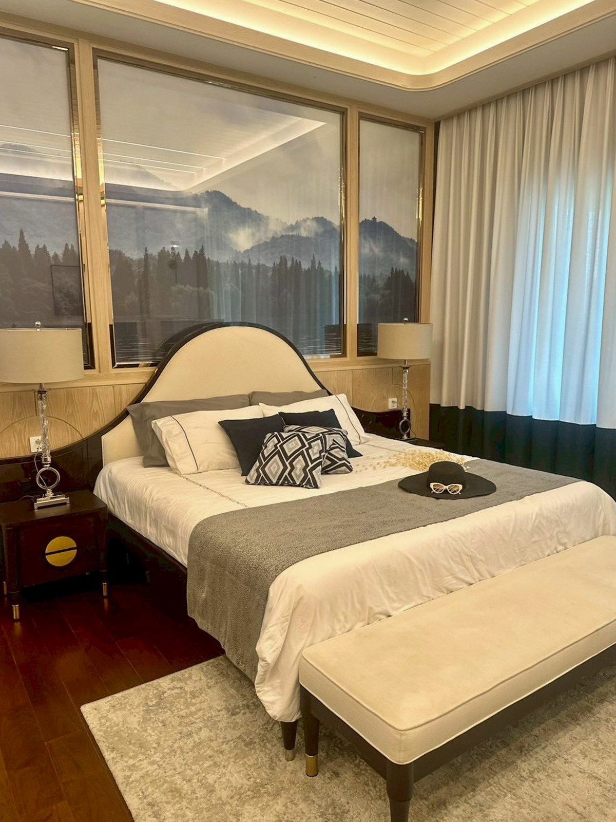 บ้านลาดกระบัง สุวรรณภูมิ : Perfect Masterpiece กรุงเทพกรีฑา–ศรีนครินทร์ คฤหาสน์หรูพร้อมเข้าอยู่ ใกล้โรงเรียนนานาชาติ Please call: 062-496-6454