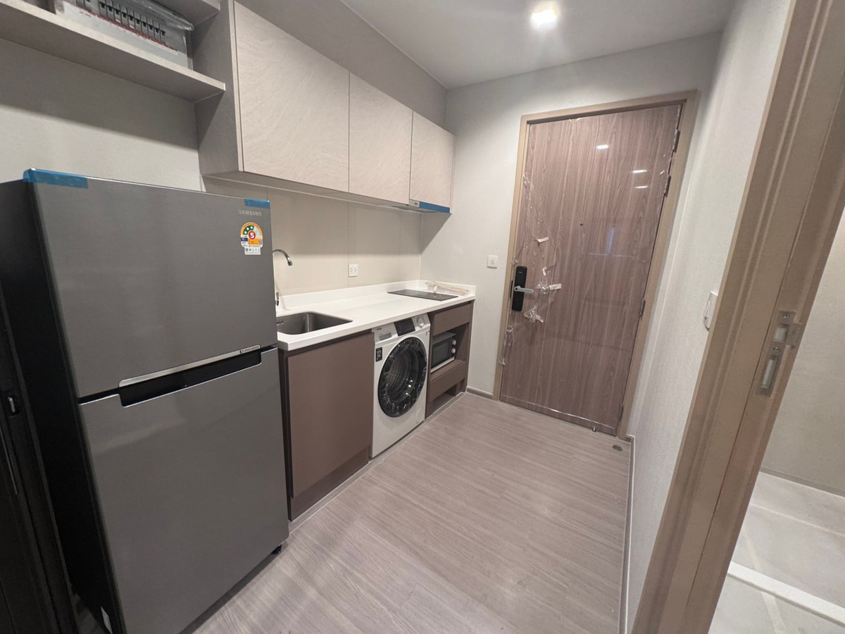 ให้เช่าคอนโดท่าพระ ตลาดพลู วุฒากาศ : Life Sathorn Sierra ห้องใหม่ ว่างพร้อมให้เช่า วิวโล่ง ฝั่งด้านหลัง 1 ห้องนอน+1ห้องทำงาน