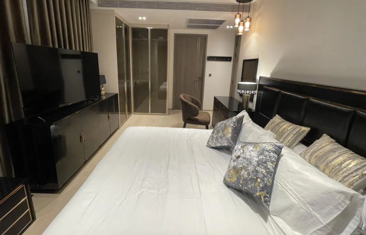 For RentCondoWitthayu, Chidlom, Langsuan, Ploenchit : Tonson One Residence 57 sq.m. Please add LINE ID @806qphgn o8415o5483