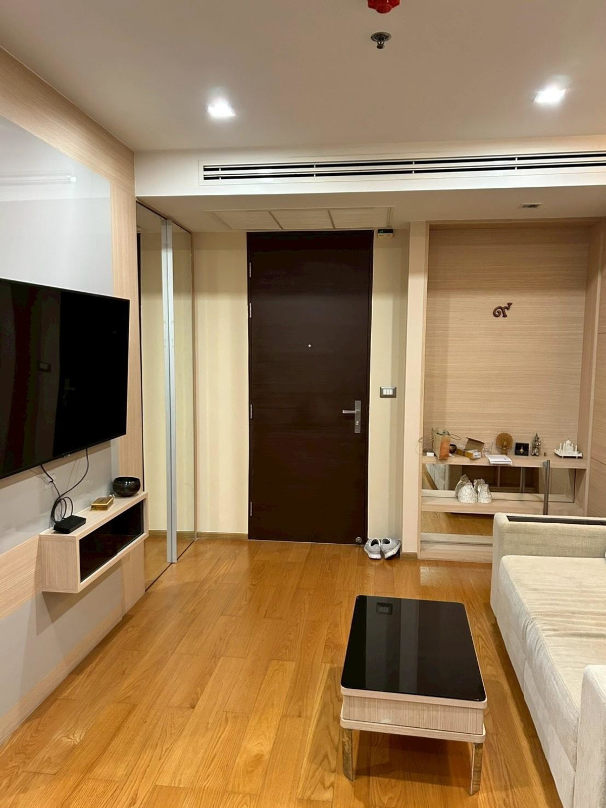 ขายคอนโดพระราม 9 เพชรบุรีตัดใหม่ RCA : For Sell: The Address Asoke