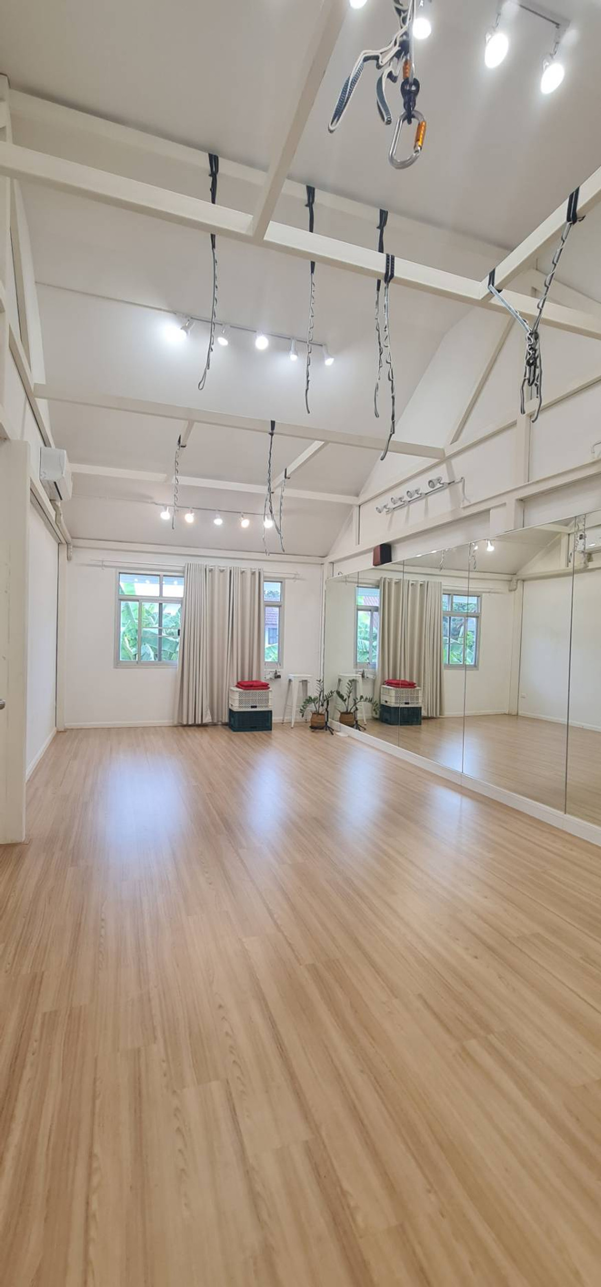 For SaleHouseMin Buri, Romklao : House with income... Whoever sees it first has the right first!