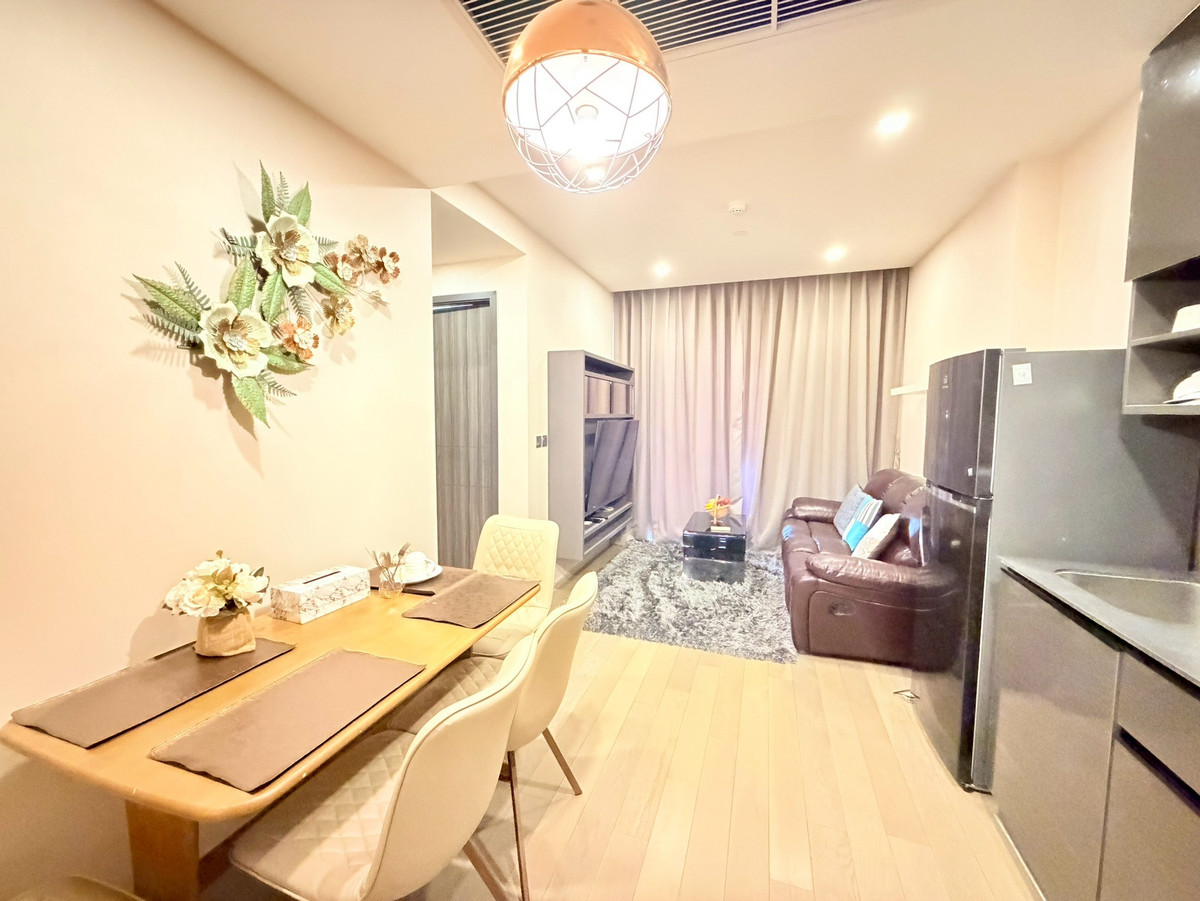For RentCondoSukhumvit, Asoke, Thonglor : 🌟 ASHTON ASOKE - Spacious room, fully decorated, elegant, next to the MRT and near BTS.