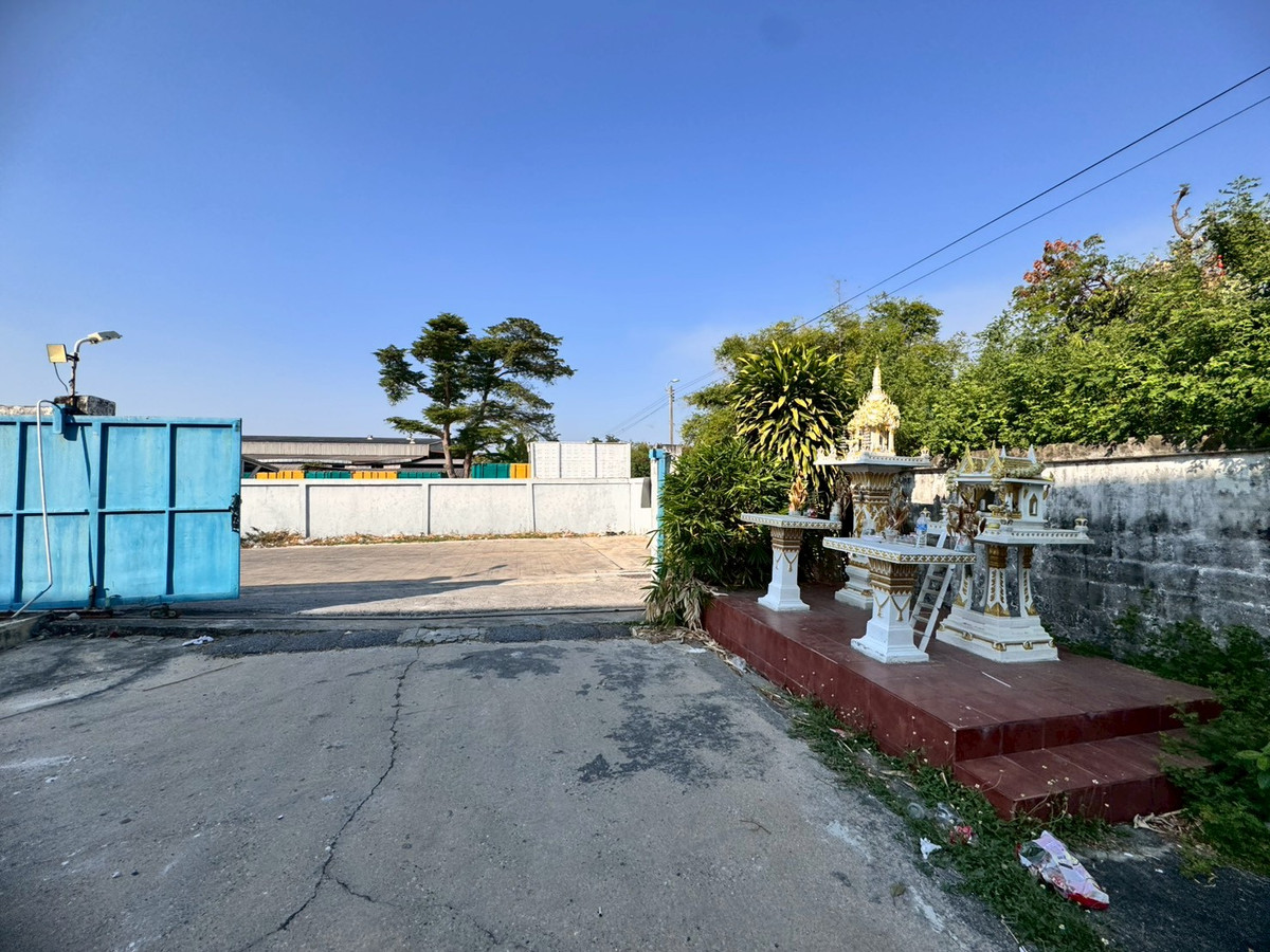 โกดังสมุทรปราการ สำโรง : ขาย/ให้เช่าโกดังพร้อมสำนักงานและห้องพักคนงาน ซอยรัตนโชค 12/1 บางปลา 2 สมุทรปราการ (N.1967)