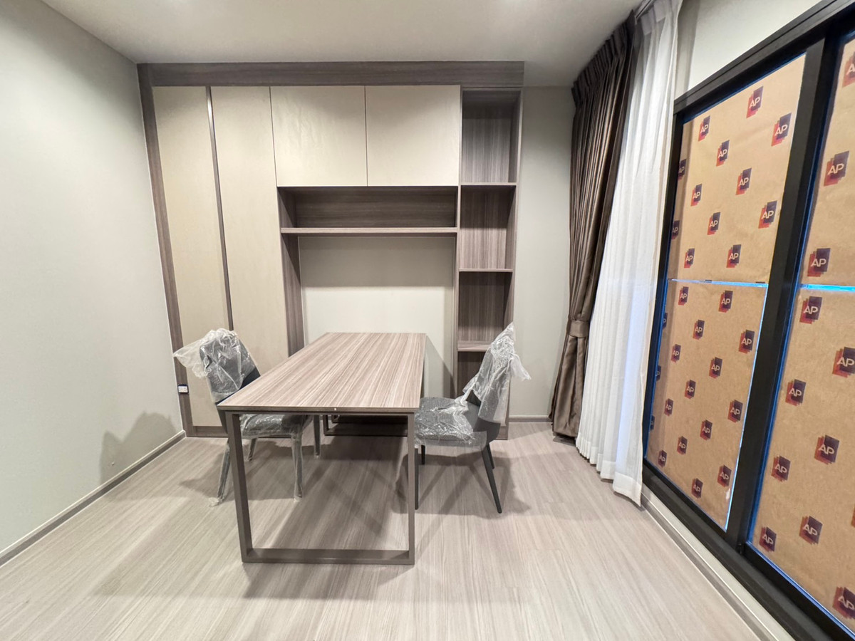 ให้เช่าคอนโดท่าพระ ตลาดพลู วุฒากาศ : Life Sathorn Sierra ใกล้ bts ตลาดพลู, ห้องใหม่ ชั้นสูง วิวโล่ง, ว่างพร้อมให้เช่า 