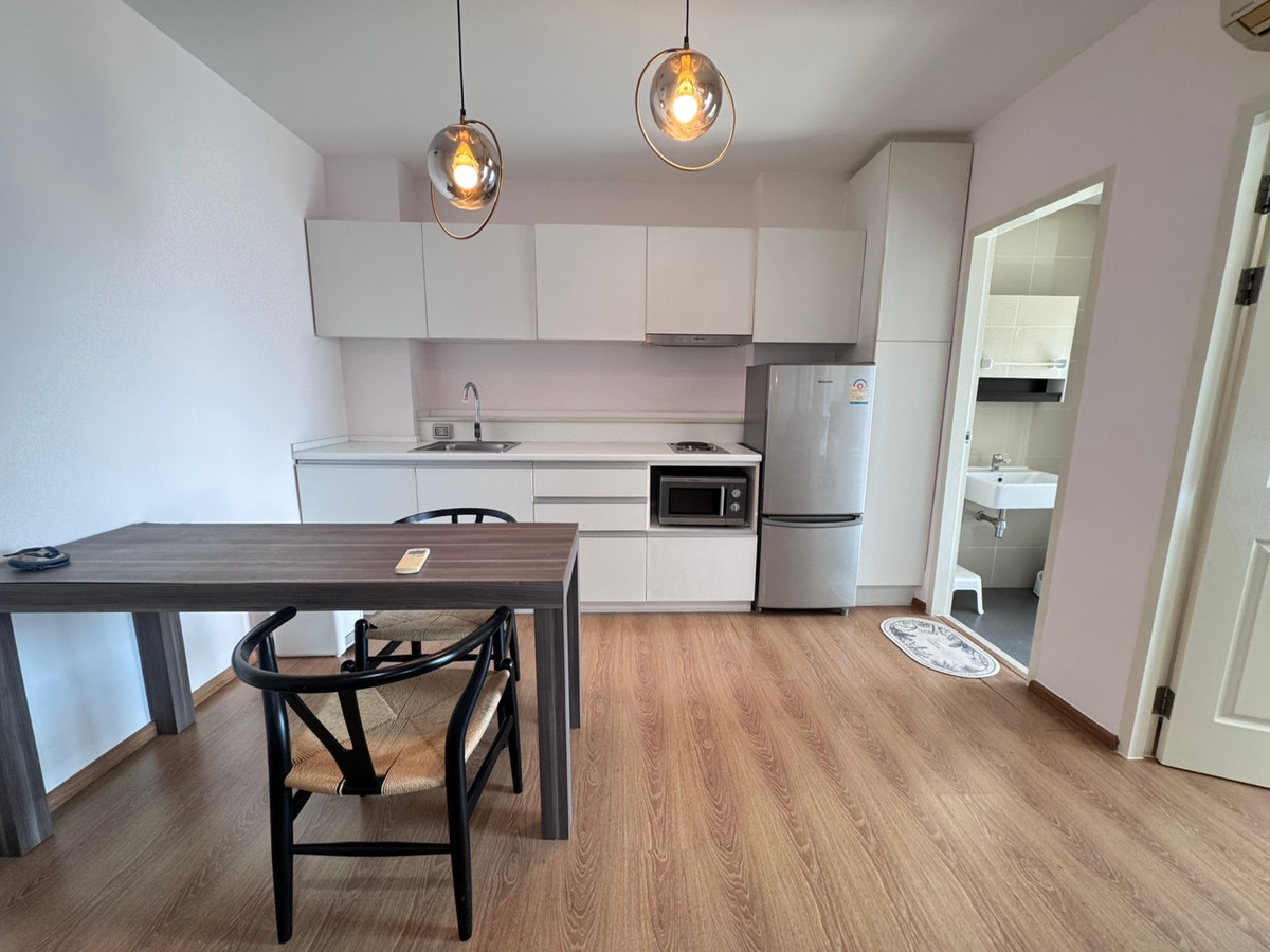 ให้เช่าคอนโดลาดพร้าว เซ็นทรัลลาดพร้าว : Sym Vipha Ladprao คอนโด ห้องสวย ว่างพร้อมให้เช่า ใกล้ออฟฟิศและตลาดและสวนจตุจักร