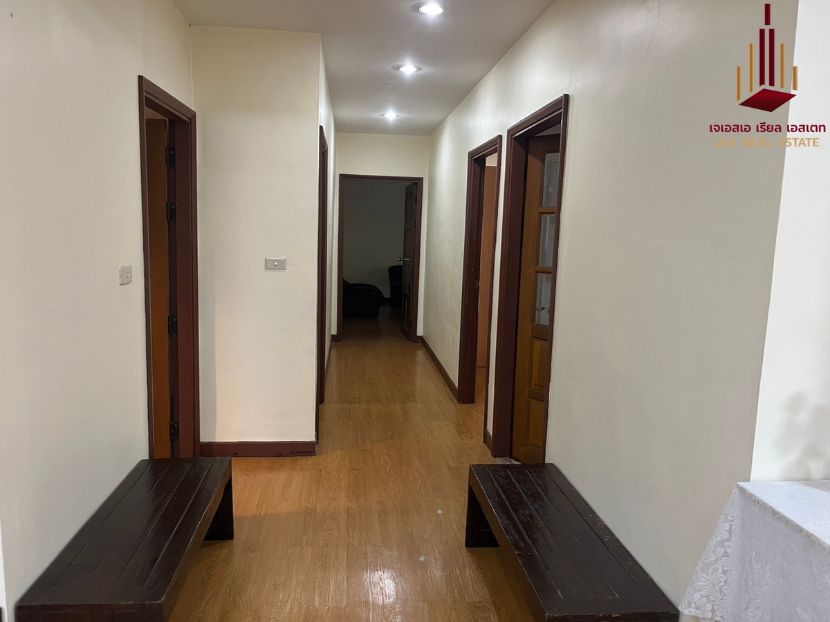 For RentCondoSukhumvit, Asoke, Thonglor : ✨ For Rent: Royal Castle Sukhumvit 39 Condo ✨ 💰 Only 37,000 THB/month