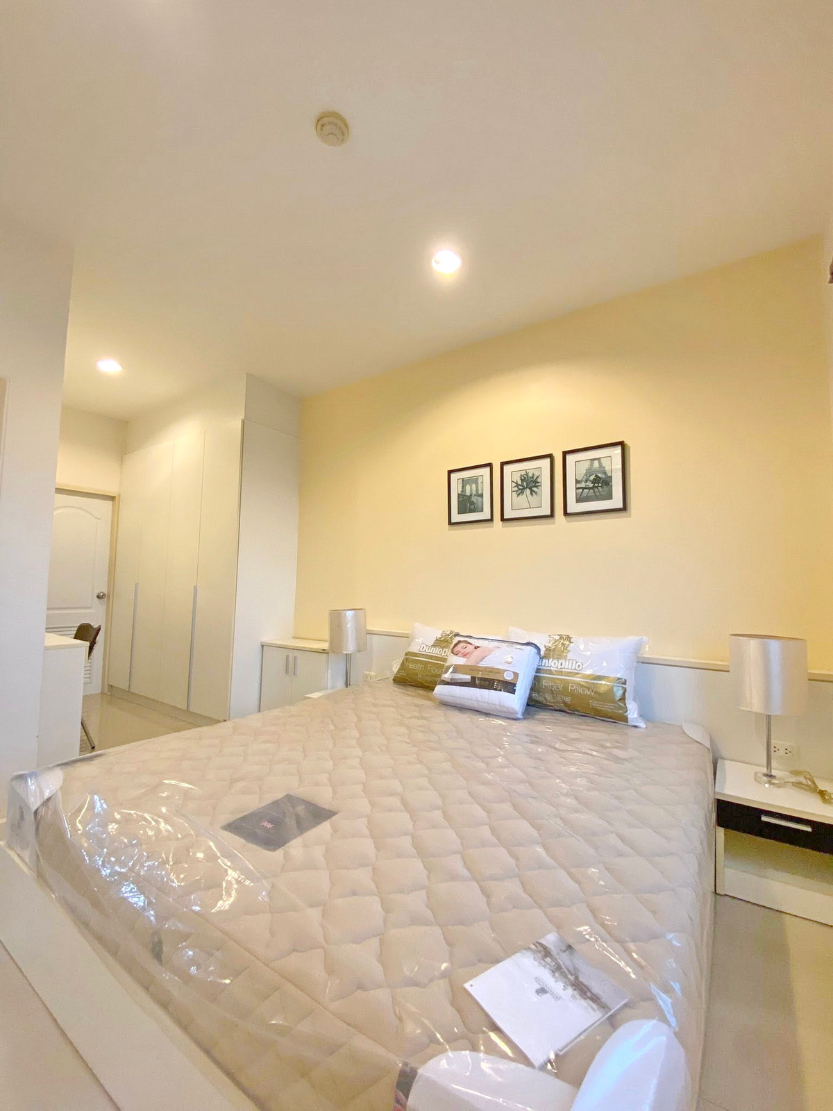 ให้เช่าคอนโดรัชดา ห้วยขวาง : 7936♛ให้เช่าคอนโด 1 ห้องนอน♙เมธา เพลส @ รัชดา♜MRTห้วยขวาง∞099-5919653,065-9423251🜲Line@sureresidence