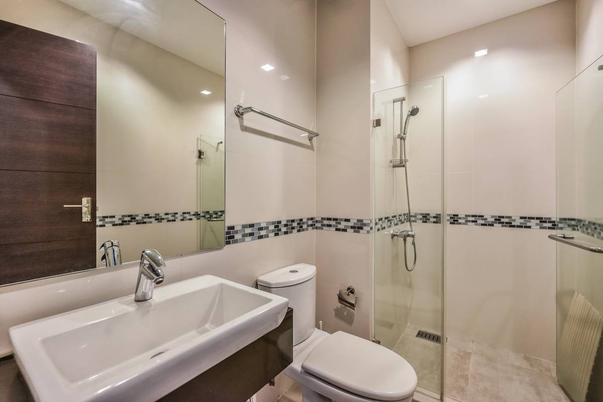 For RentCondoRatchathewi,Phayathai : Price negotiable Ideo Q Phayathai 2Bedrroms - BTS Phayathai Fully furnished - Hight floor