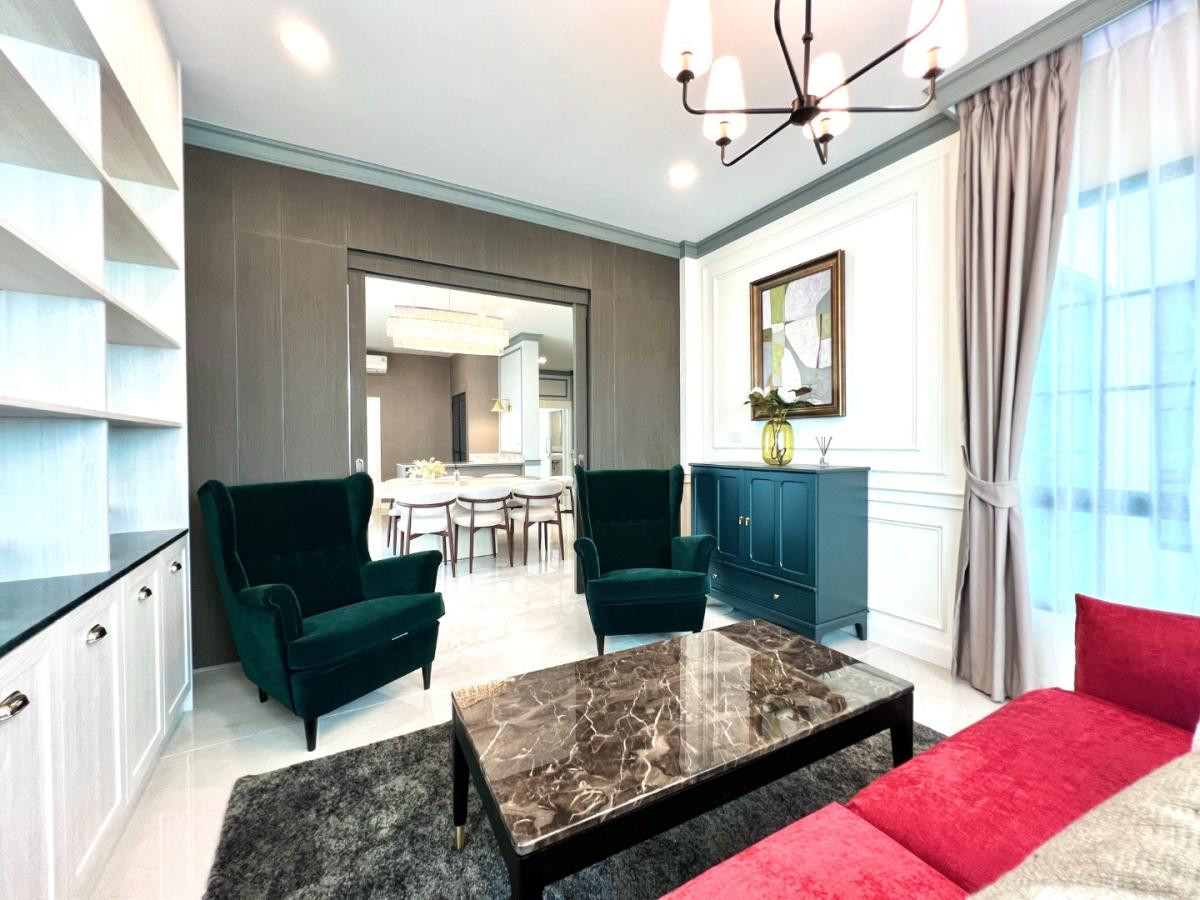 ขายบ้านบางนา แบริ่ง ลาซาล : 🏡 THE CITY Bangna 2 | บ้านเดี่ยวหรู 105 ตร.ว. 4 นอน 5 น้ำ  ติด Mega Bangna นัดชม Tel.065-626-5636 (คุณกี้)