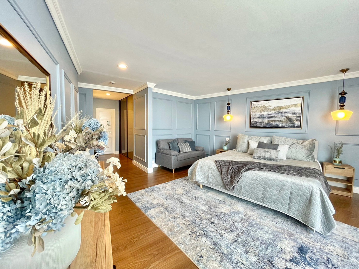 For SaleCondoWongwianyai, Charoennakor : 3 bedrooms, beautiful room at Supakarn Condominium, Contact 062-496-6454