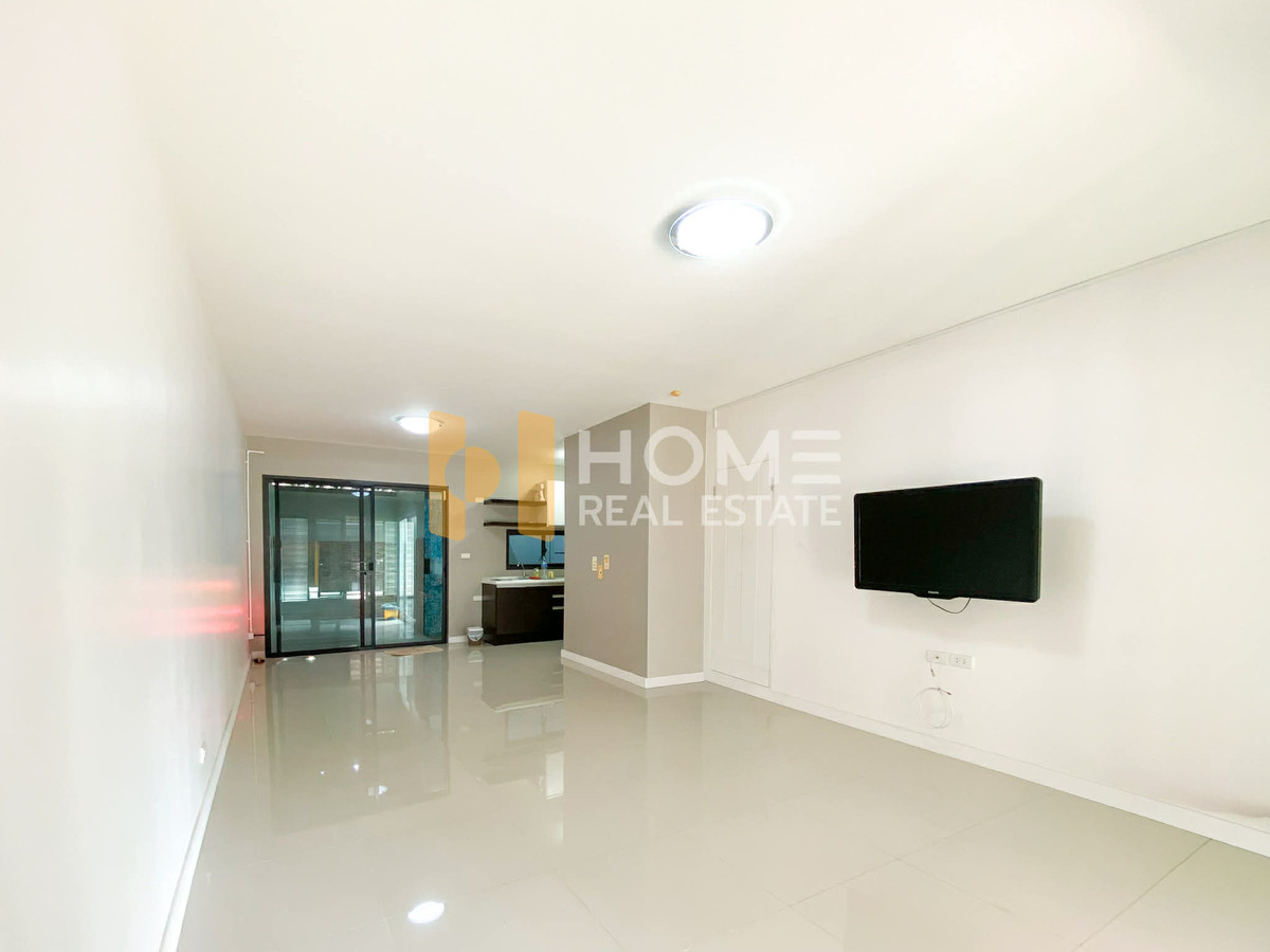 ขายทาวน์โฮมพระราม 2 บางขุนเทียน : 4 ห้องนอน สภาพใหม่กริ๊บ  🏡✨ ทาวน์ อเวนิว โคโคส พระราม 2 ซอย 50 / 3 ห้องนอน (ขาย), Town Avenue Cocos Rama 2 Soi 50 / 3 Bedrooms (FOR SALE) BALL235