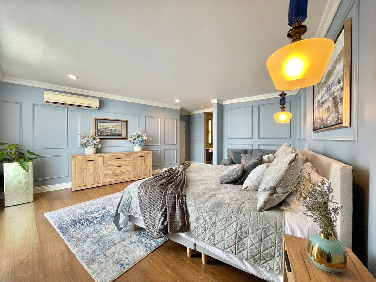 For SaleCondoWongwianyai, Charoennakor : 3 bedrooms, beautiful room at Supakarn Condominium, Contact 062-496-6454