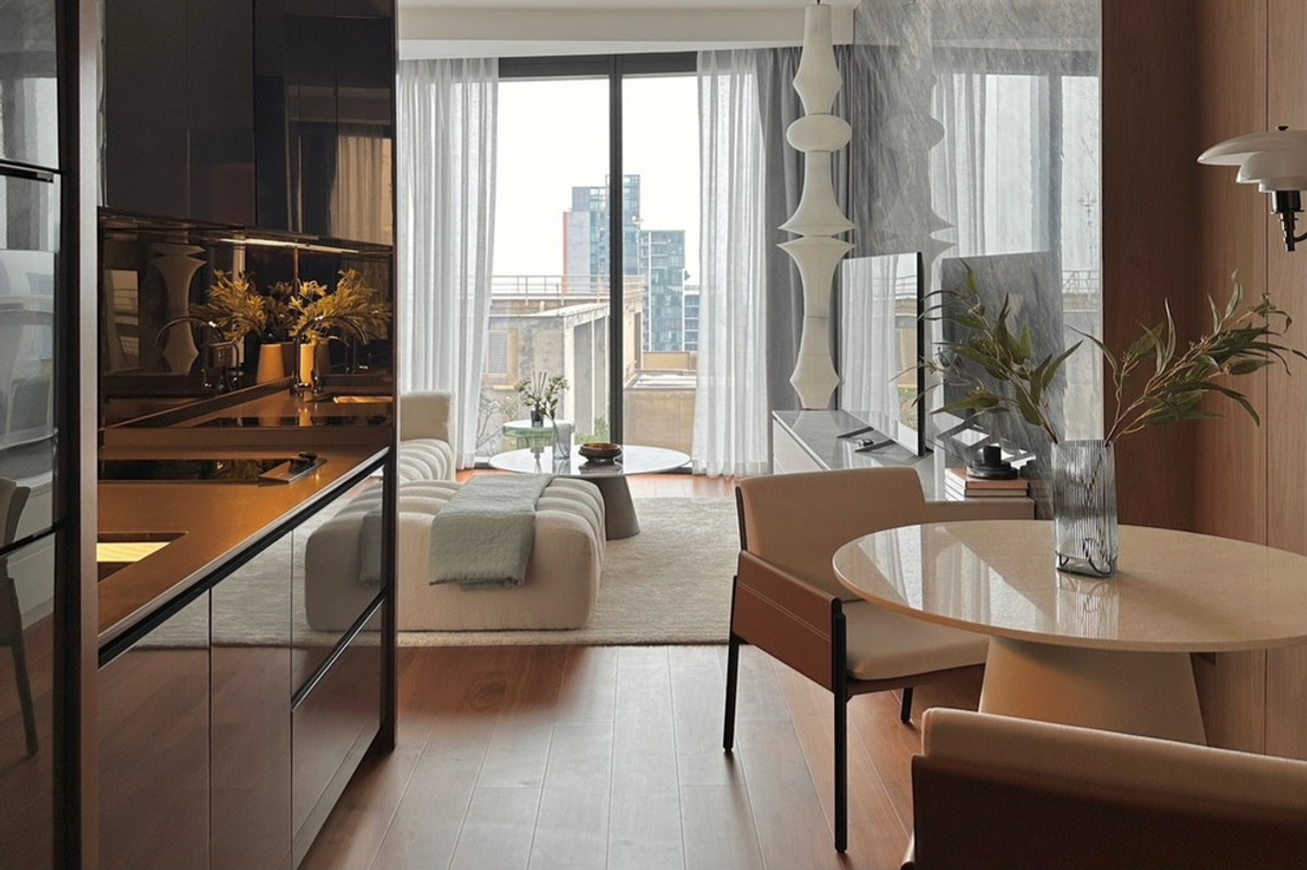 ขายคอนโดสุขุมวิท อโศก ทองหล่อ : 🔥 ขายพร้อมผู้เช่า !! ชั้นสูง 24++, ตกแต่งสไตล์โมเดิร์น, ส่วนกลางอลังการ !! 🔥 Code C20240400026..........The Estelle Phrom Phong, 1 ห้องนอน, 1 ห้องน้ำ, แต่งครบ, ราคาพิเศษ!!📣📣