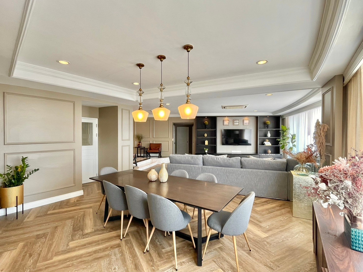 For SaleCondoWongwianyai, Charoennakor : 3 bedrooms, beautiful room at Supakarn Condominium, Contact 062-496-6454