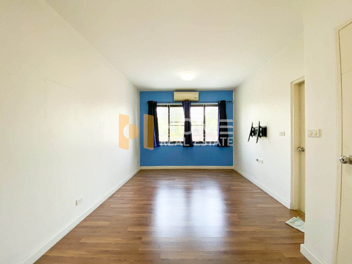 ขายทาวน์โฮมพระราม 2 บางขุนเทียน : 4 ห้องนอน สภาพใหม่กริ๊บ  🏡✨ ทาวน์ อเวนิว โคโคส พระราม 2 ซอย 50 / 3 ห้องนอน (ขาย), Town Avenue Cocos Rama 2 Soi 50 / 3 Bedrooms (FOR SALE) BALL235