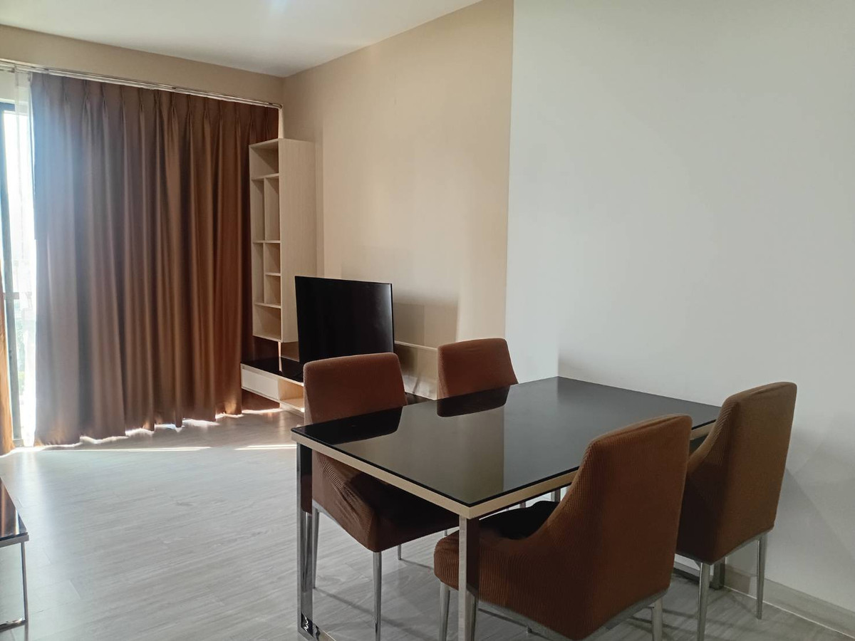 ให้เช่าคอนโดสุขุมวิท อโศก ทองหล่อ : 1 นอน 1 น้ำ  ที่เอสเตลล่าเอกมัย ห้องใหญ่ พร้อมอยู่ 