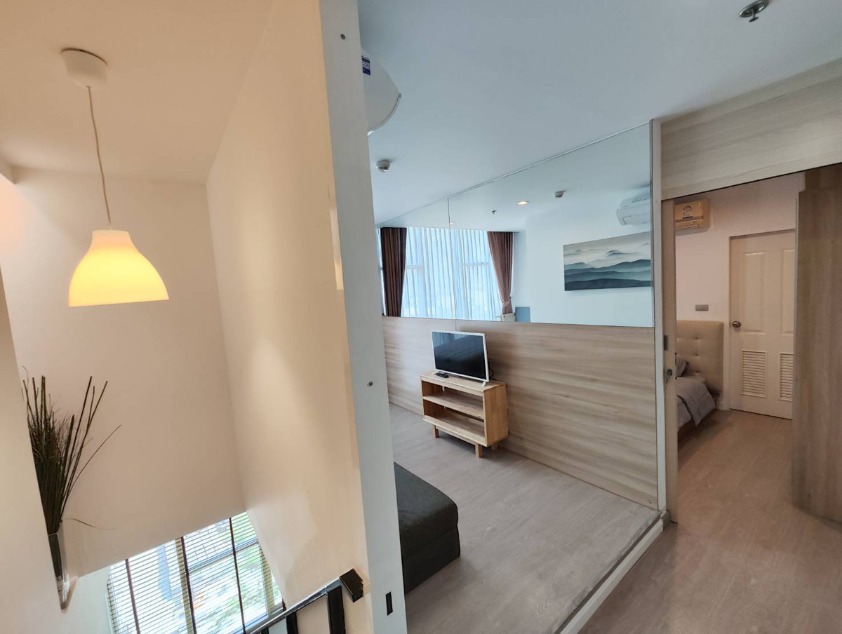 For RentCondoOnnut, Udomsuk : For Rent The Sky Sukhumvit Duplex 19th-20th fl. (RT-01)
