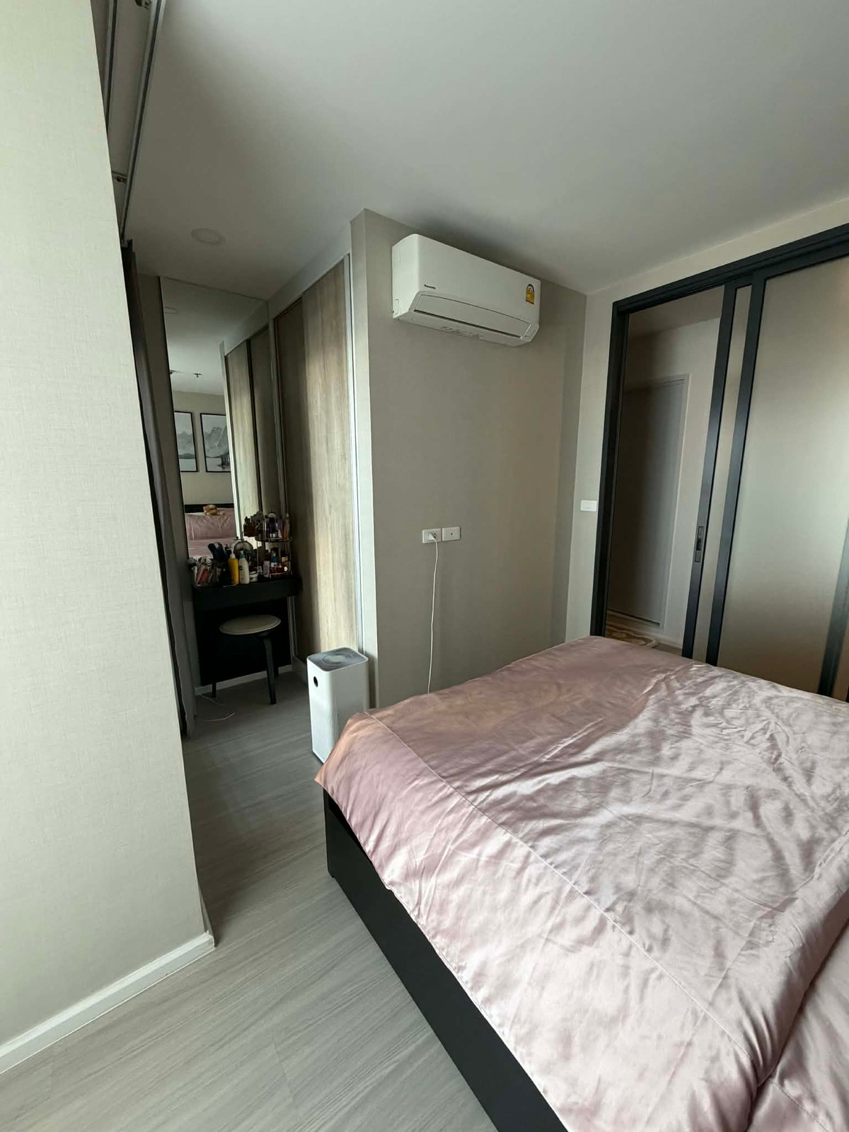 For SaleCondoSapankwai,Jatujak : ⚡️Hot Deal⚡️Denim jatujuk 1Bed 29 Sqm near Mo Chit, best price 3.05 Mb with furniture and electrical appliances ⚡️If interested, contact Putter 0928895628 line : plustor_ss