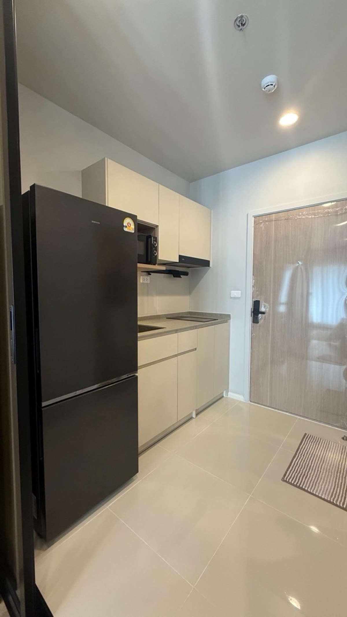 For RentCondoSukhumvit, Asoke, Thonglor : Rent at Culture Thonglor28 sq.m | 26,000 THB/monthPhat: 064-642-8664Nui: 094-624-2014