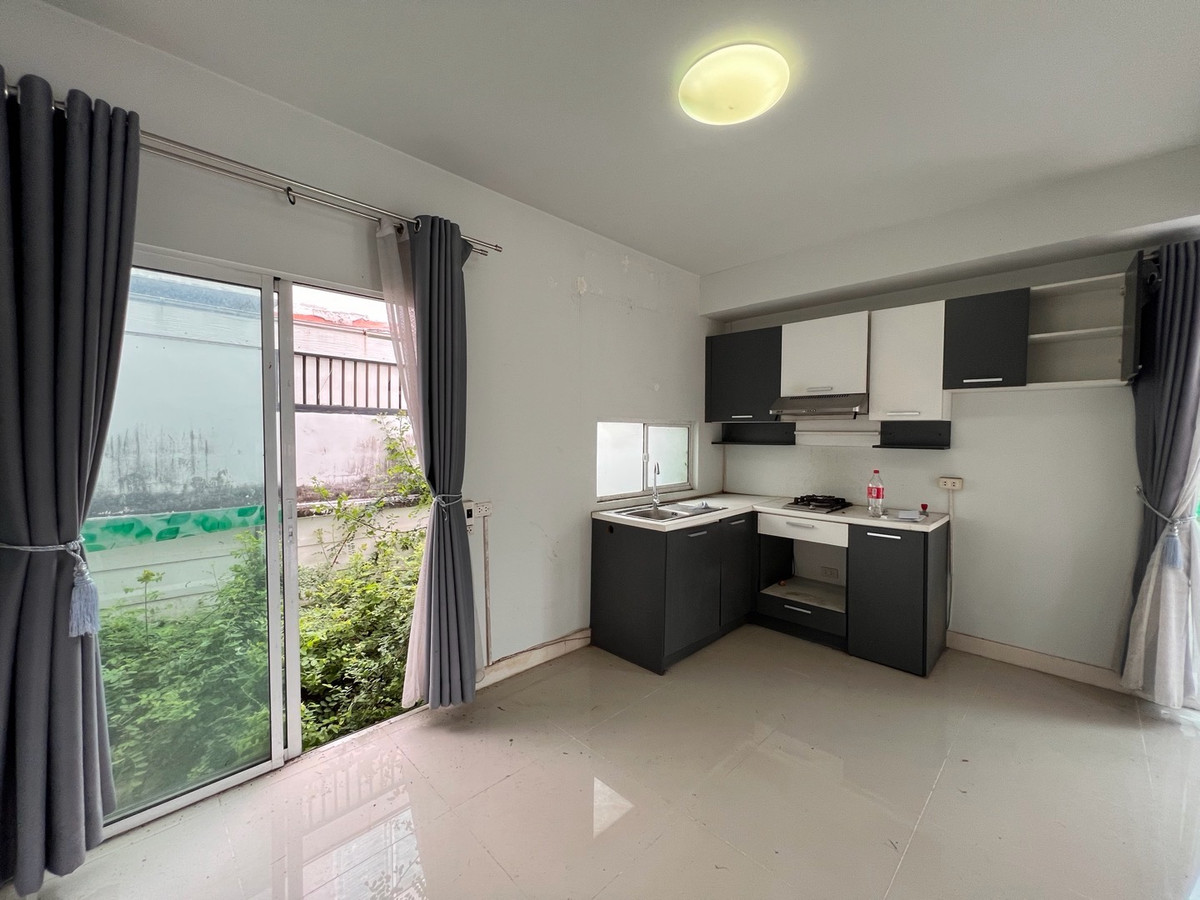 ให้เช่าทาวน์โฮมนวมินทร์ รามอินทรา : 🏡ให้เช่าทาวน์เฮ้าส์หลังมุม อารียา เดอะคัลเลอร์ส  (Areeya The Colors) วงแหวน-รามอินทรา 2ชั้น 3ห้องนอน Pet Friendly🐱🐶