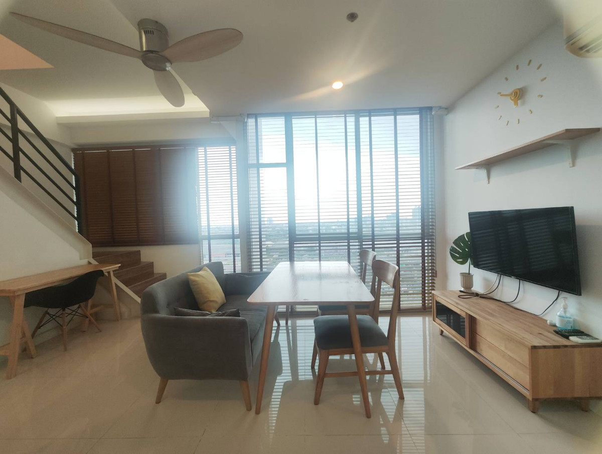For RentCondoOnnut, Udomsuk : For Rent The Sky Sukhumvit Duplex 19th-20th fl. (RT-01)